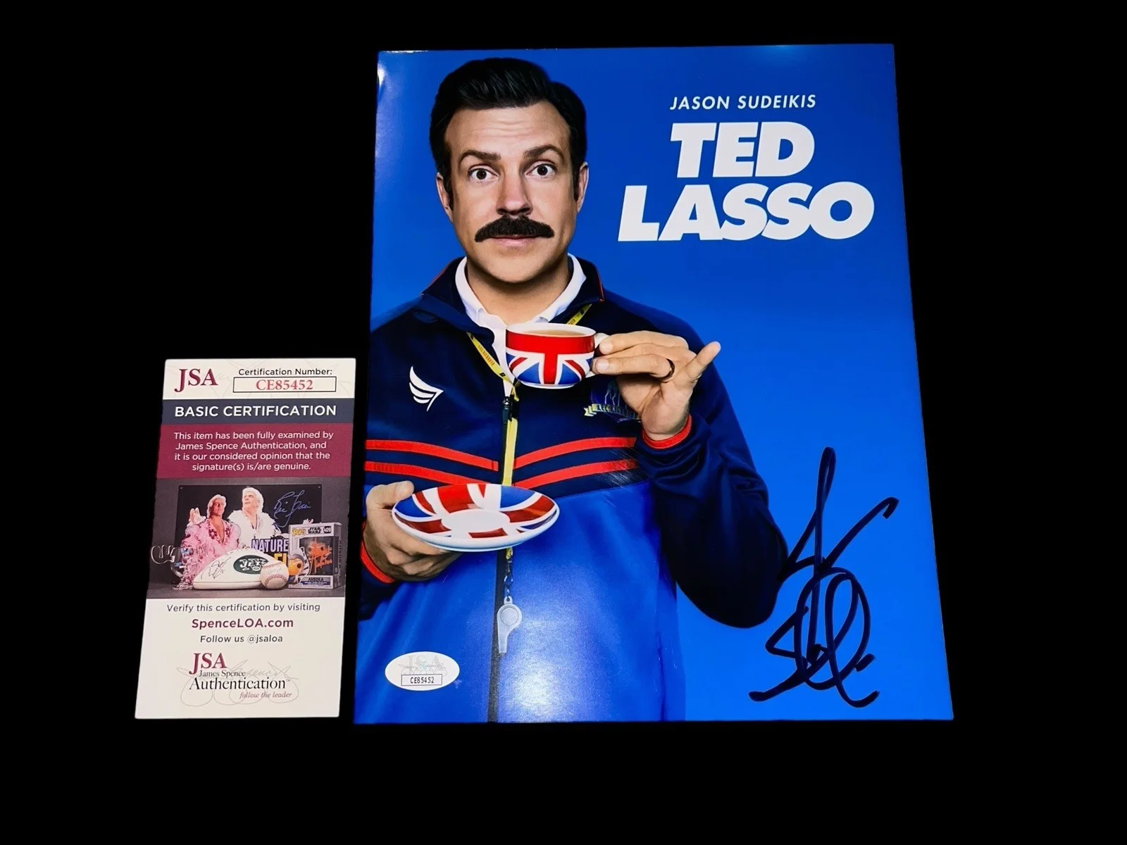 Jason Sudeikis — JASON SUDEIKIS SIGNED 8x10 PHOTO TED LASS APPLE TV SHOW AFC RICHMOND SOCCER JSA