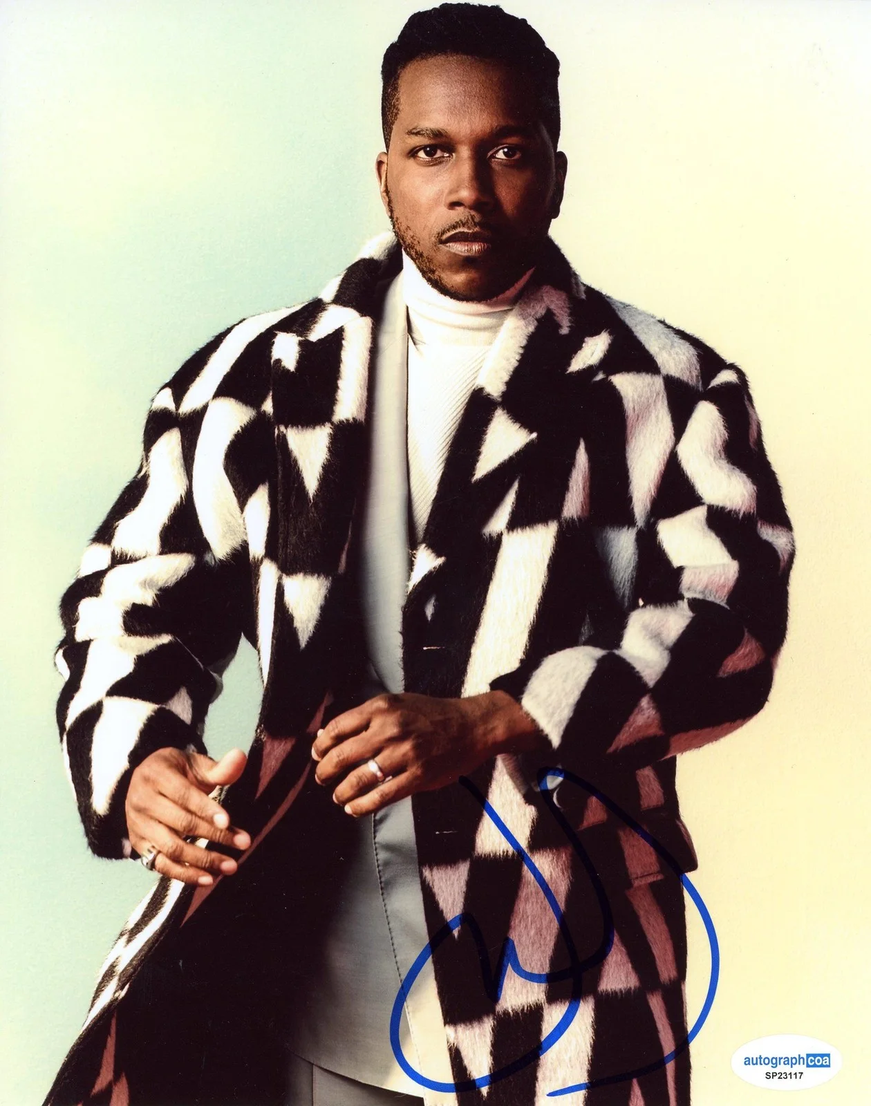 Leslie Odom Jr — Leslie Odom Jr. "Hamilton" AUTOGRAPH Signed Autographed 8x10 Photo ACOA