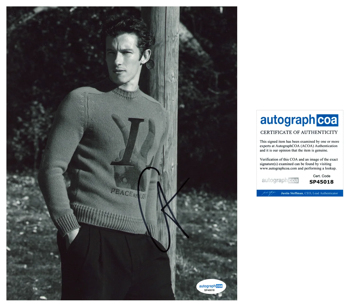 Callum Turner — Callum Turner signed Autographed 8x10 Photo JAMES BOND Hot SEXY b ACOA COA
