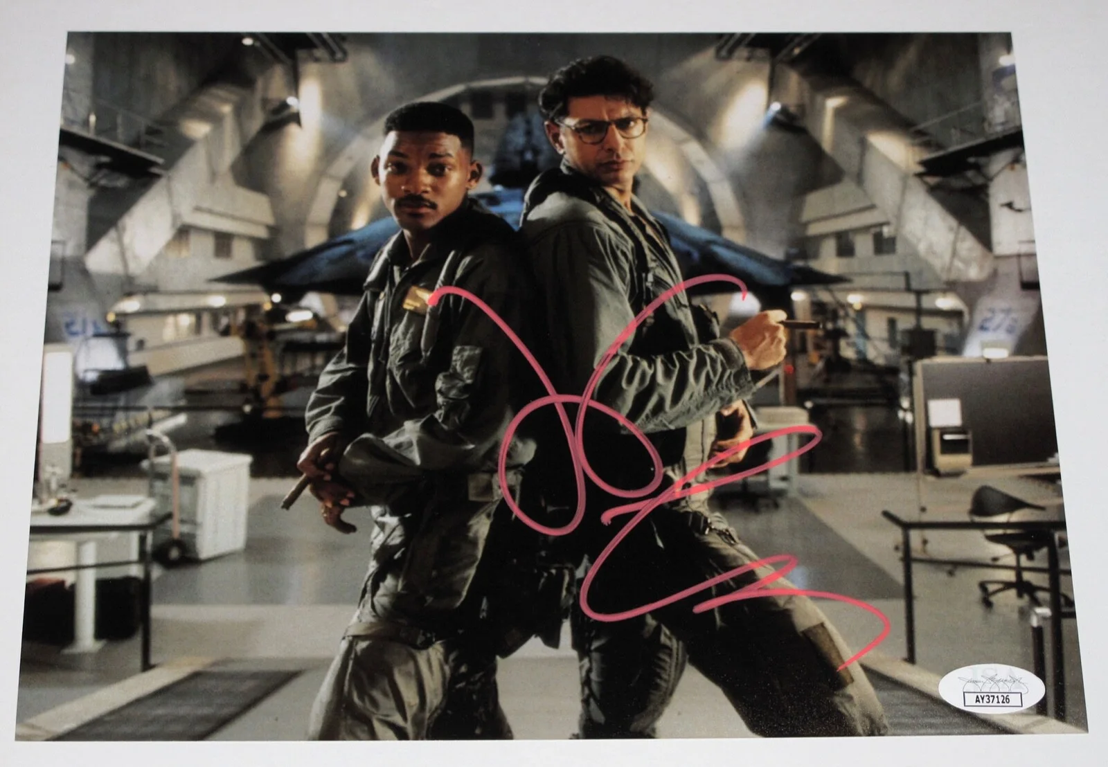 Jeff Goldblum — Jeff Goldblum signed "INDEPENDENCE DAY" 8x10 Photo PROOF Jurassic Park JSA COA, image 5