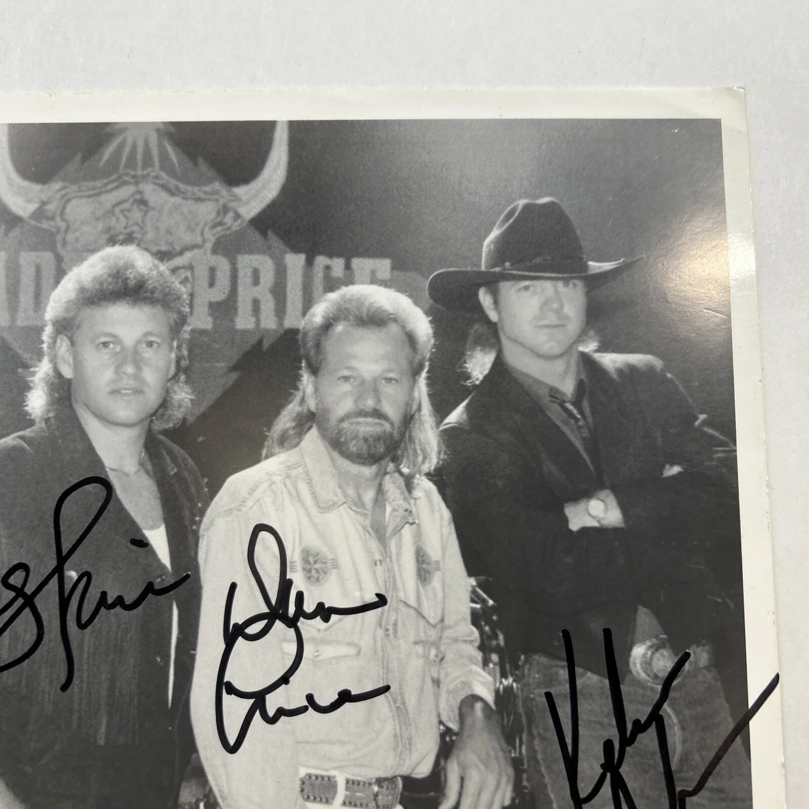 Trader-Price Music Band Vintage AUTOGRAPH SIGNED 10X8 PRESS PHOTO, изображение 3