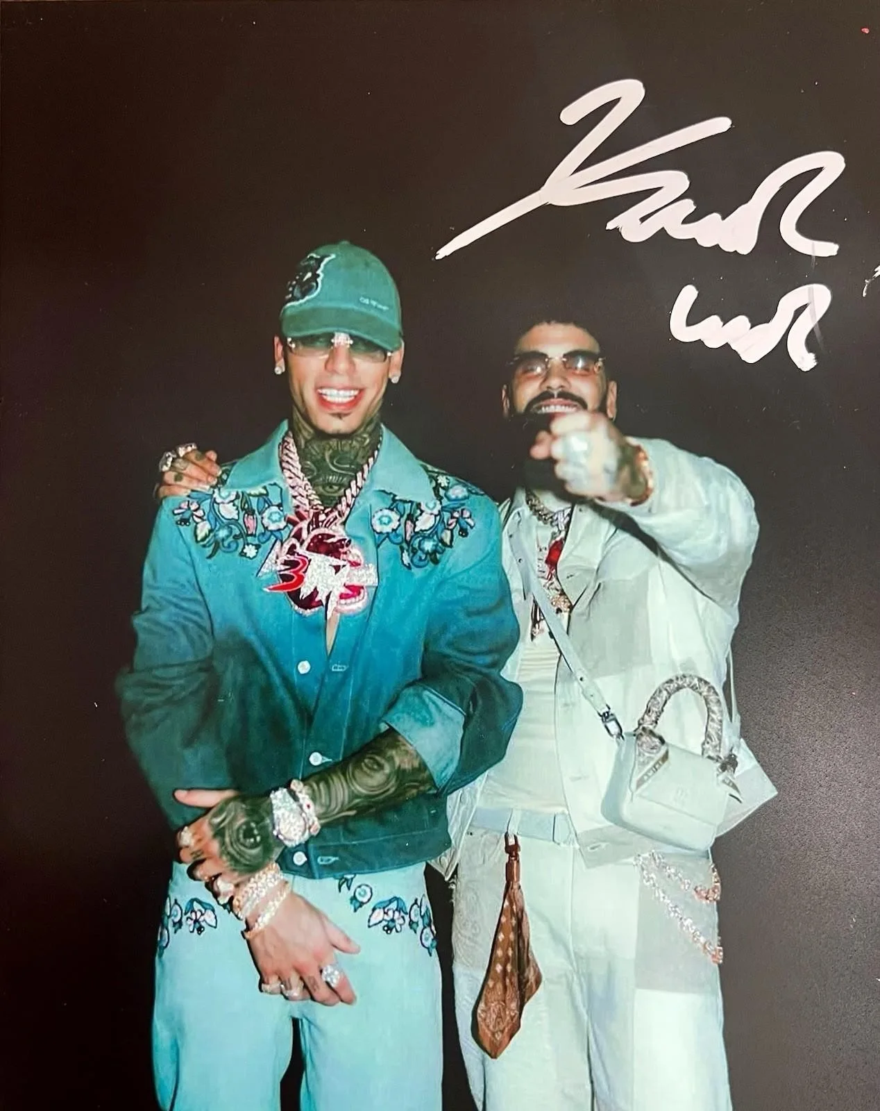 LUAR LA L SIGNED 8X10 PHOTO W/ EXACT PROOF PUERTO RICO MUSIC ANUEL AA AUTOGRAPH, изображение 2