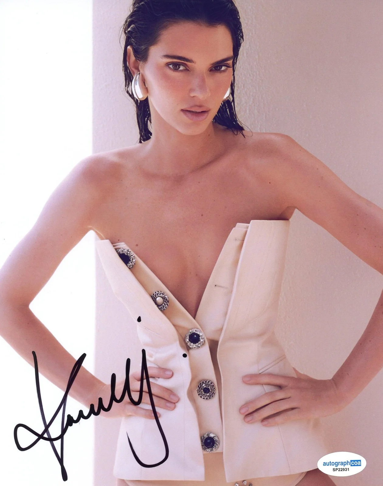 Kendall Jenner — Kendall Jenner "The Kardashians" AUTOGRAPH Signed Model 8x10 Photo ACOA