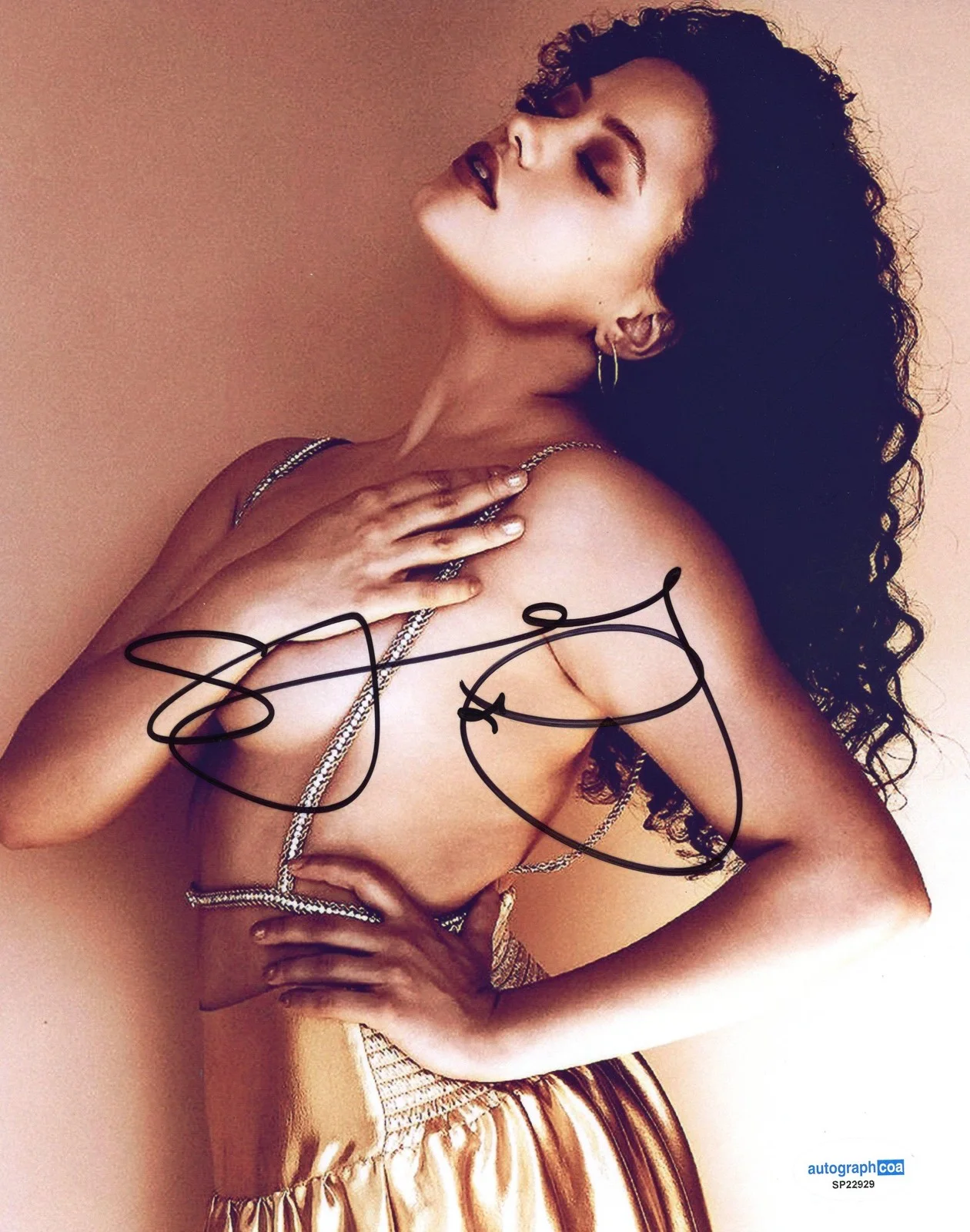 Sarah Jeffery — Sarah Jeffery "Charmed" AUTOGRAPH Signed Autographed 8x10 Photo B ACOA