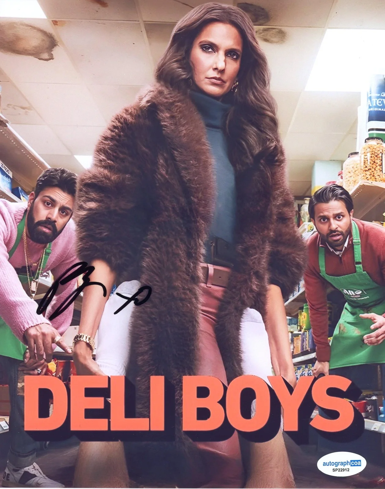 Poorna Jagannathan — Poorna Jagannathan "Deli Boys" AUTOGRAPH Signed 'Lucky' 8x10 Photo ACOA