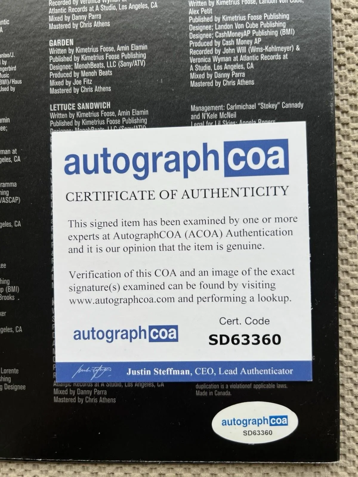 LIL SKIES SIGNED “LIFE OF A DARK ROSE” VINYL & RECORD ALBUM - ACOA COA + PROOF, изображение 5