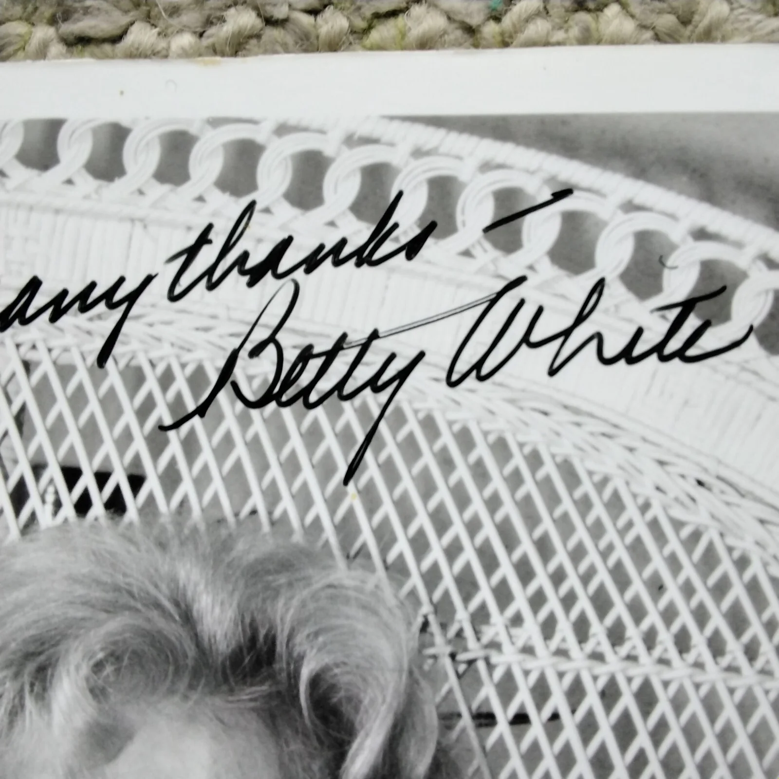 Betty White SIGNED Photo TV Actress Mary Tyler Moore Golden Girls 50 Years COA, изображение 5