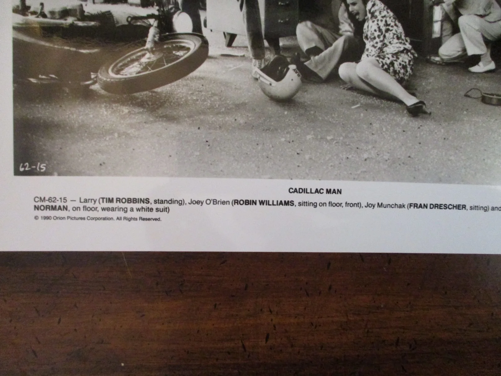 Zack Norman/Tim Robbins/Fran Drescher(CADILLAC MAN)1990 10 x 8 B & W Press Photo, изображение 3