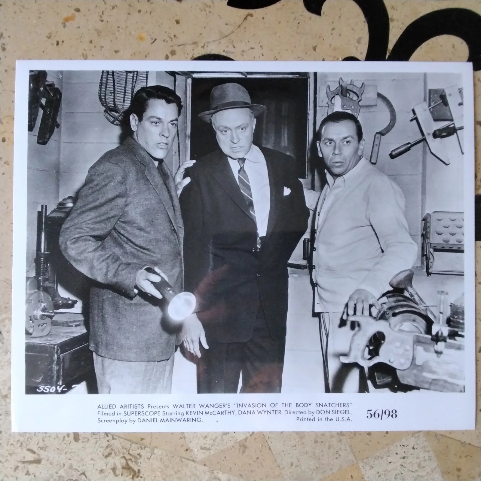 Kevin McCarthy SIGNED Card Photo Movie Actor Invasion of the Body Snatchers Pods, изображение 5