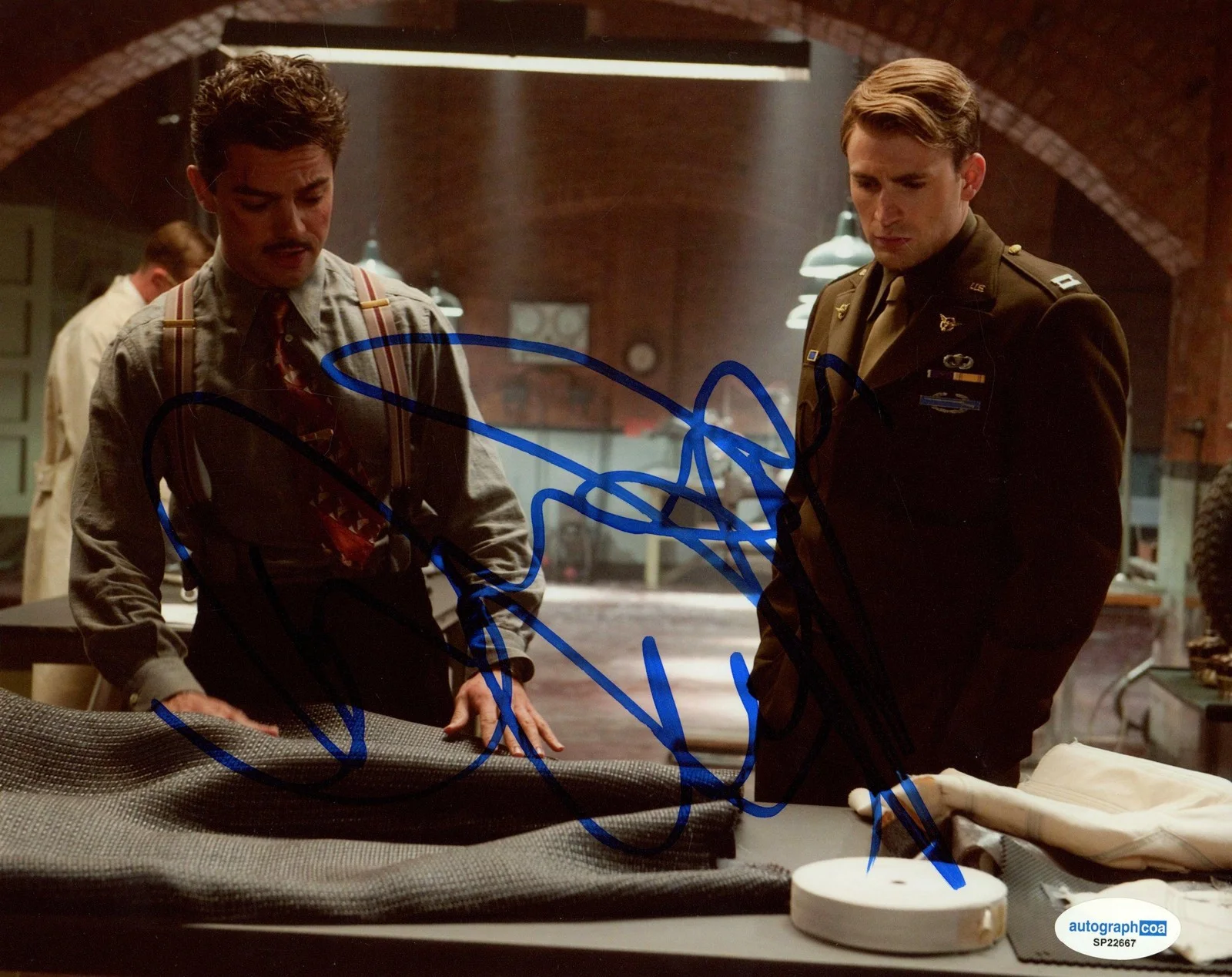 Dominic Cooper — Dominic Cooper "Captain America" AUTOGRAPH Signed Howard Stark 8x10 Photo B ACOA