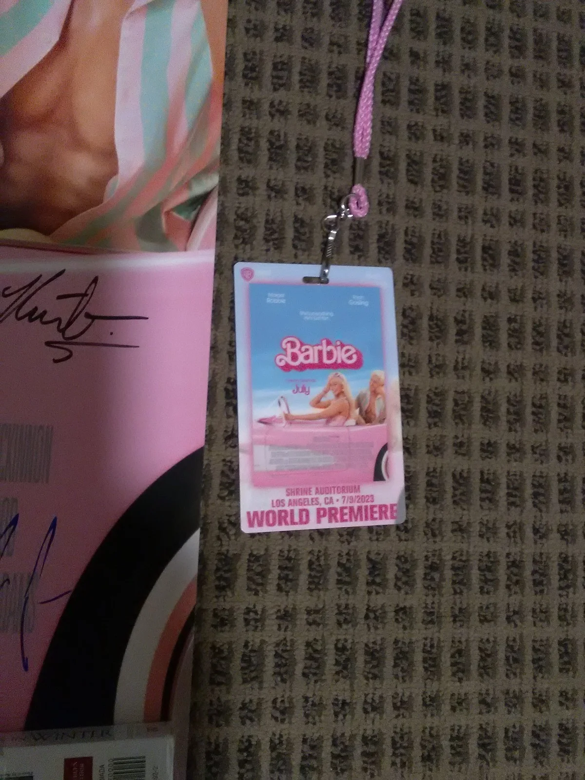 Barbie Cast Autographed 27x40 Poster w/1 Access Pass Warner Bros only 50 exist!, изображение 2