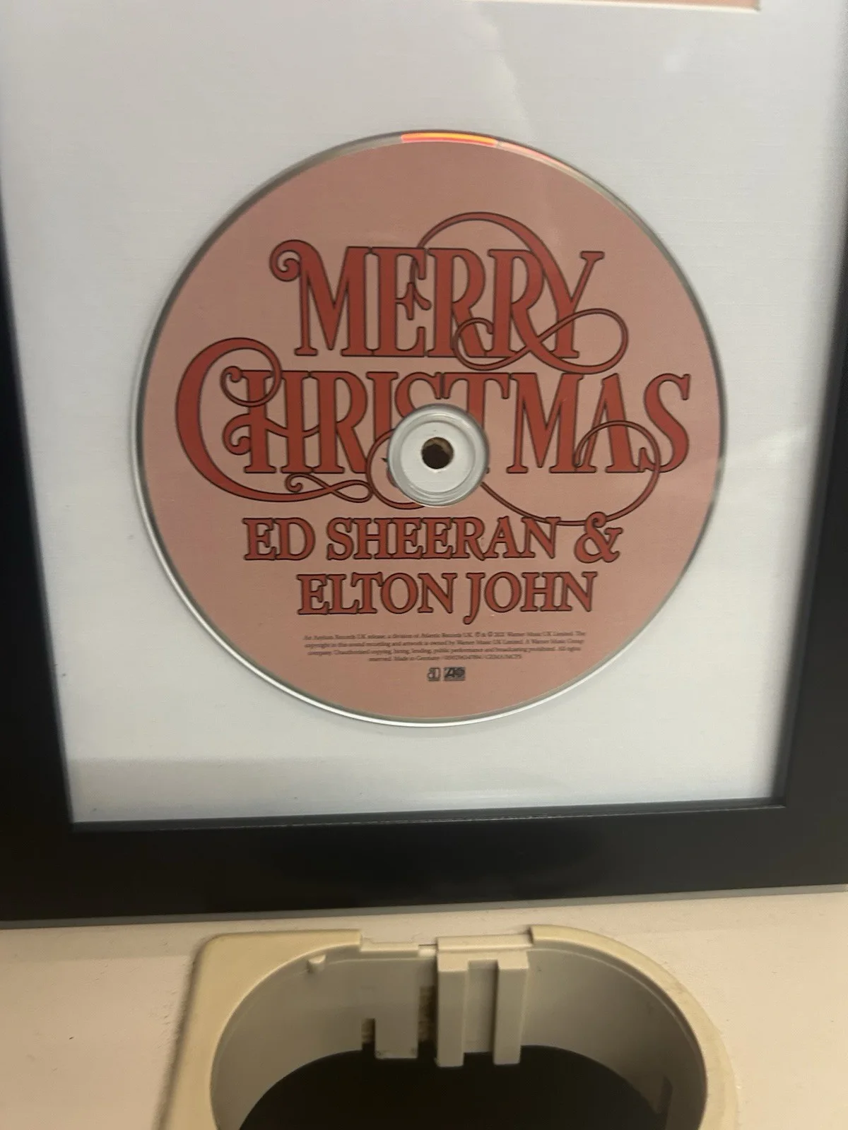 Ed Sheeran Singer Songwriter Signed Autograph Christmas Music CD Framed JSA COA, изображение 2