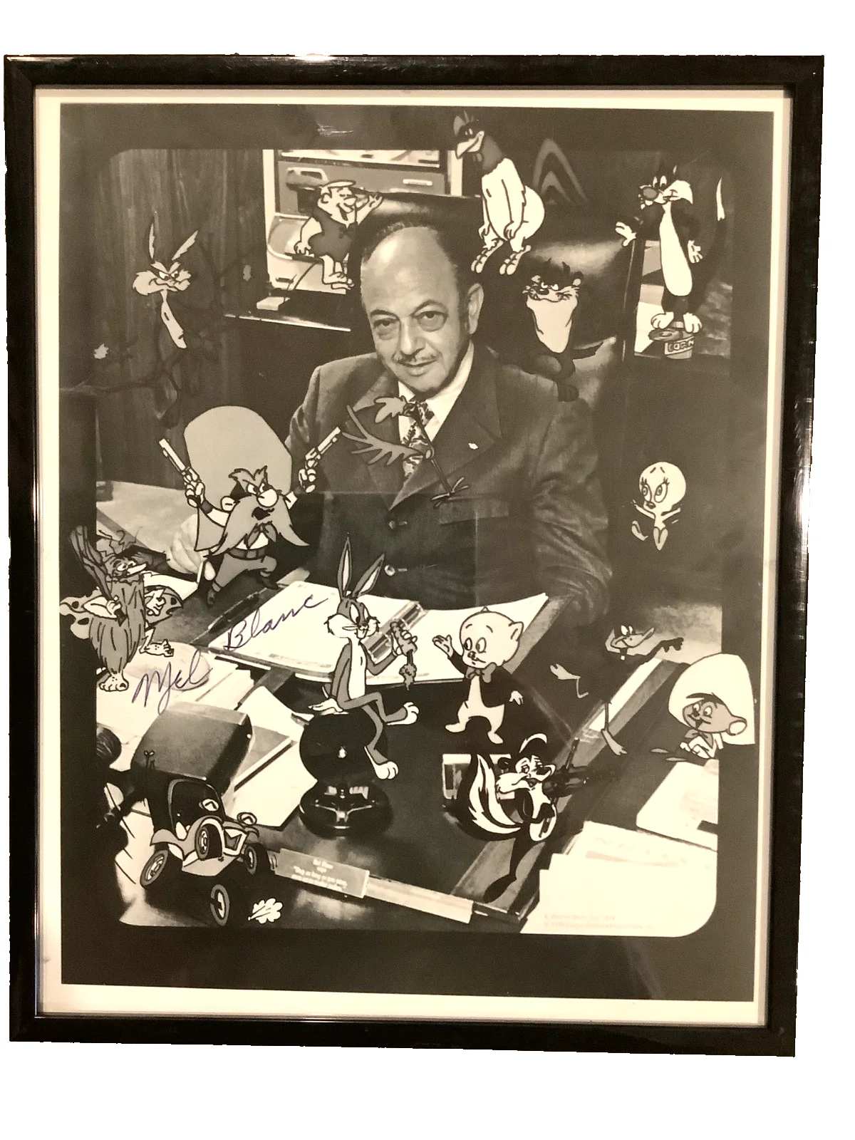 MEL BLANC — MEL BLANC "MAN OF A THOUSAND VOICES" HAND SIGNED AUTOGRAPH PHOTO 8 x 10