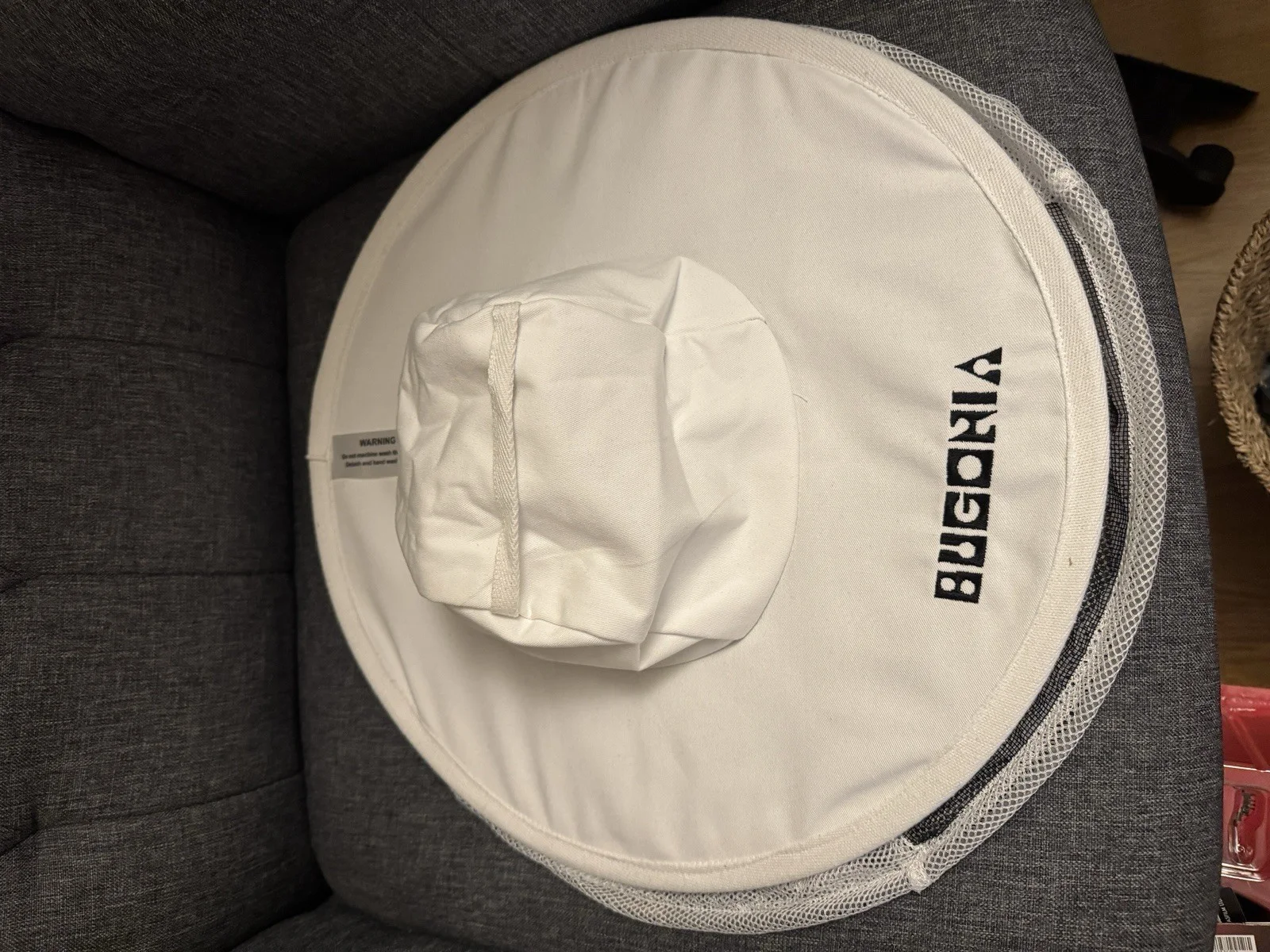 BUGONIA BEEKEEPER FULL HAT & VEIL - EXCLUSIVE MOVIE PROMO - Films, costume, изображение 2