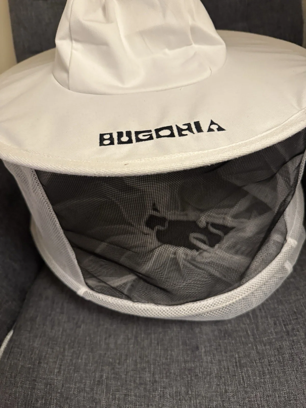 BUGONIA BEEKEEPER FULL HAT & VEIL - EXCLUSIVE MOVIE PROMO - Films, costume, изображение 3