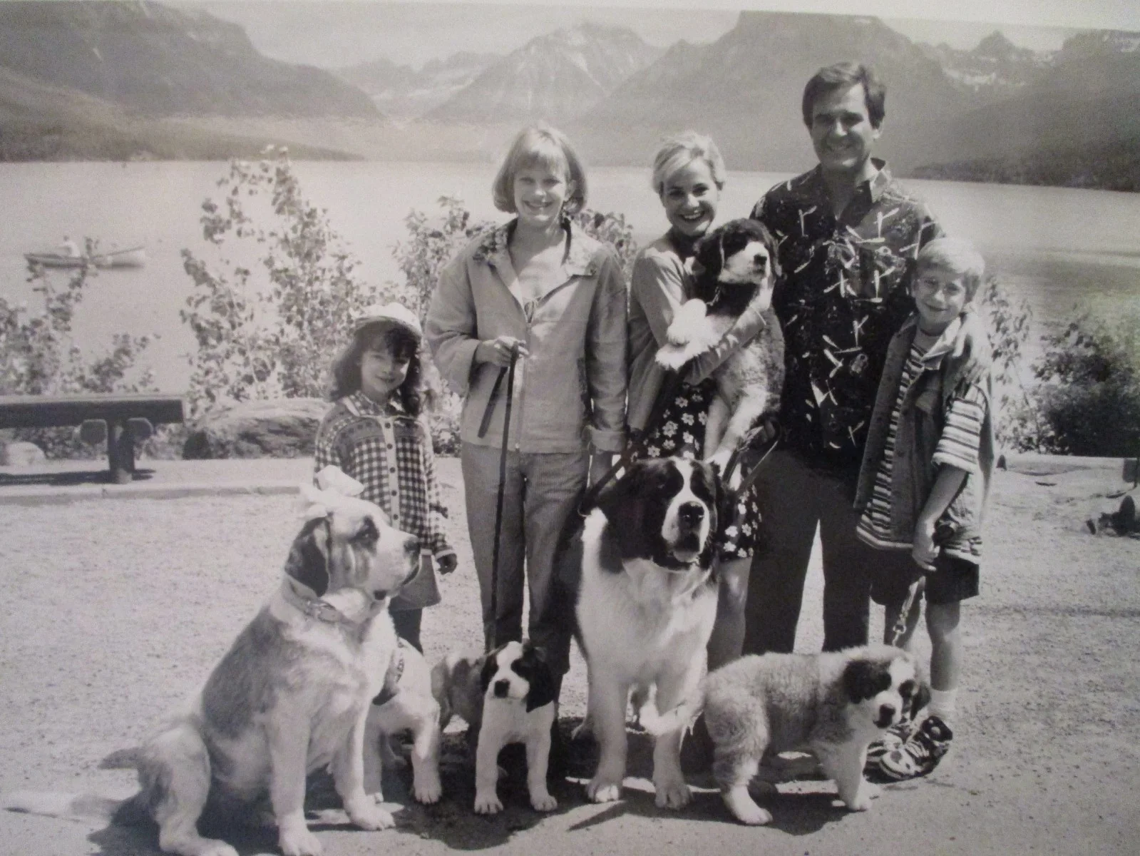 Christopher Castile/Sarah Rose Karr/Bonnie Hunt(BEETHOVEN'S 2ND)1994 10x 8 Photo, image 2
