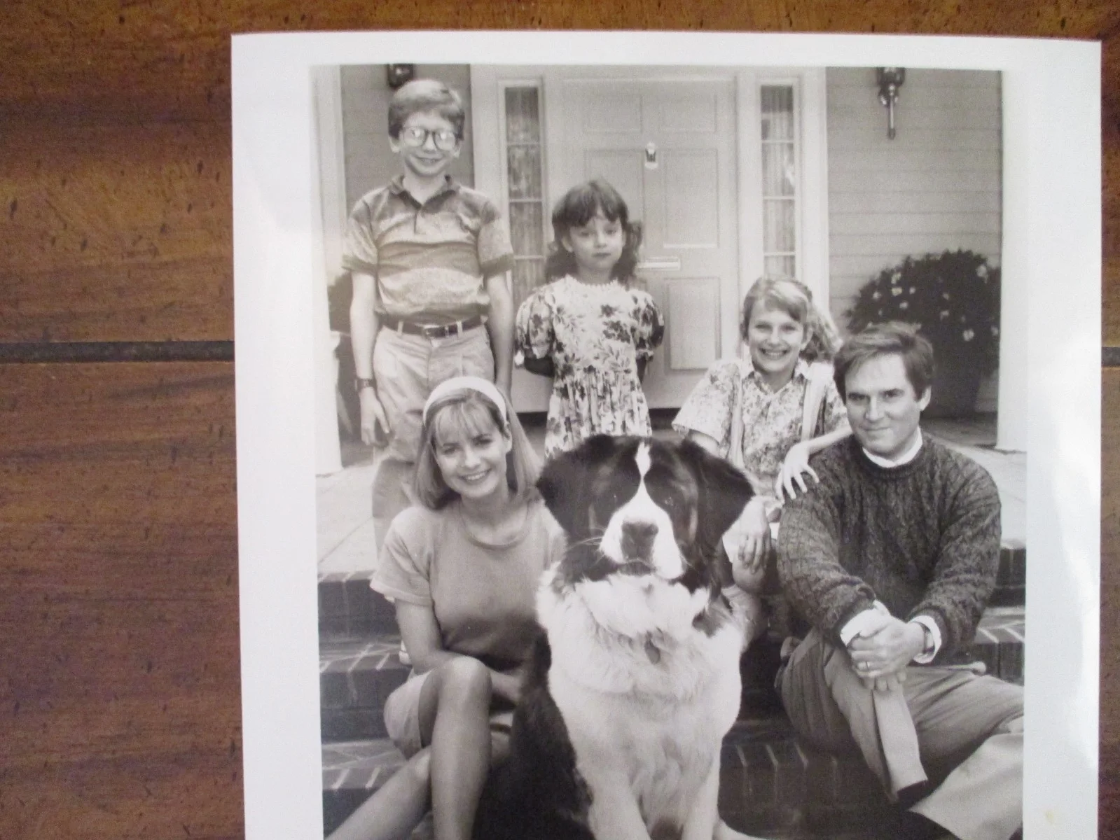 Christopher Castile/Nicholle Tom/Bonnie Hunt(BEETHOVEN)1992 8 x 10 B & W Photo, image 2