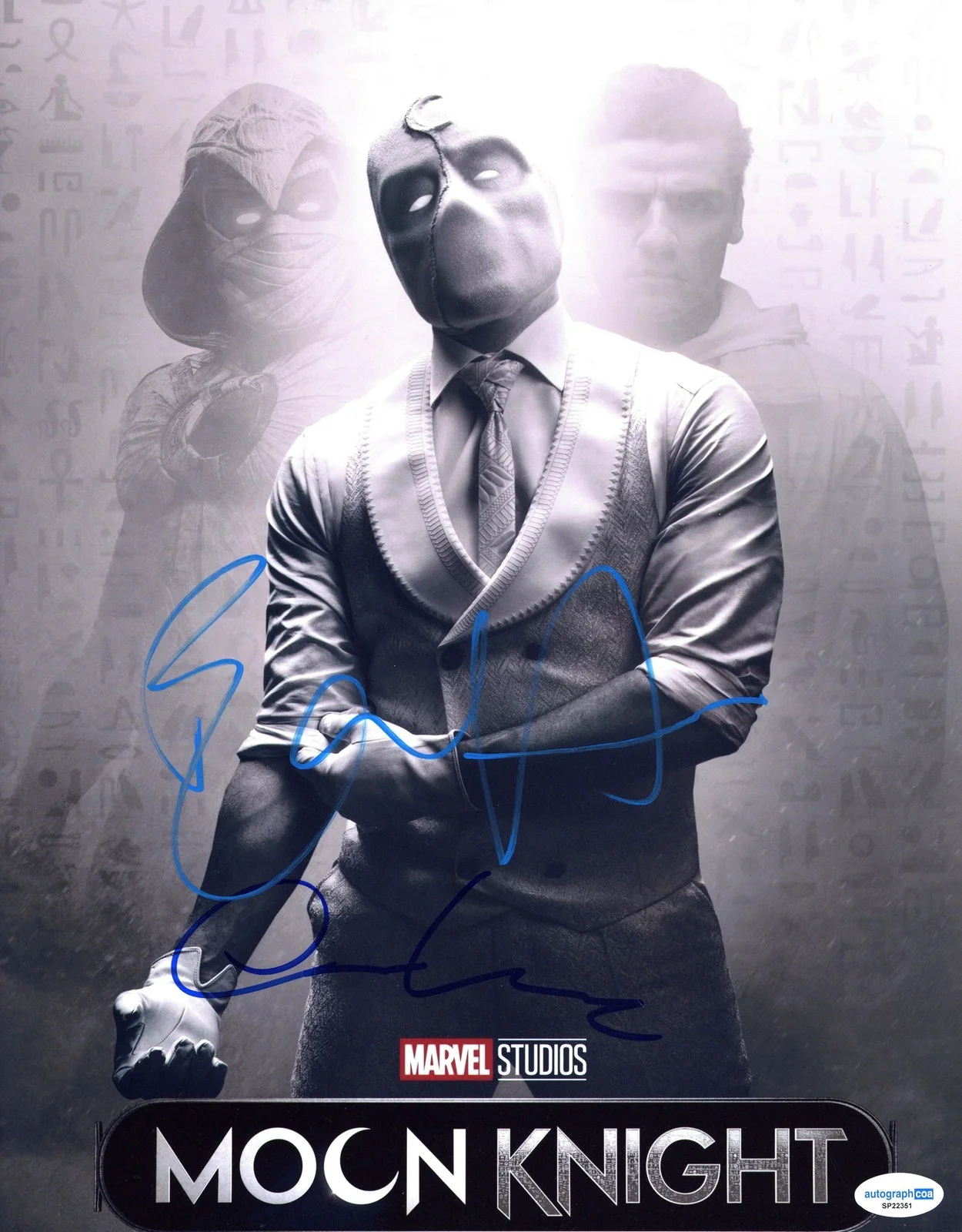 Ethan Hawke, Oscar Isaac — Oscar Isaac & Ethan Hawke "Moon Knight" AUTOGRAPHS Signed 11x14 Photo ACOA