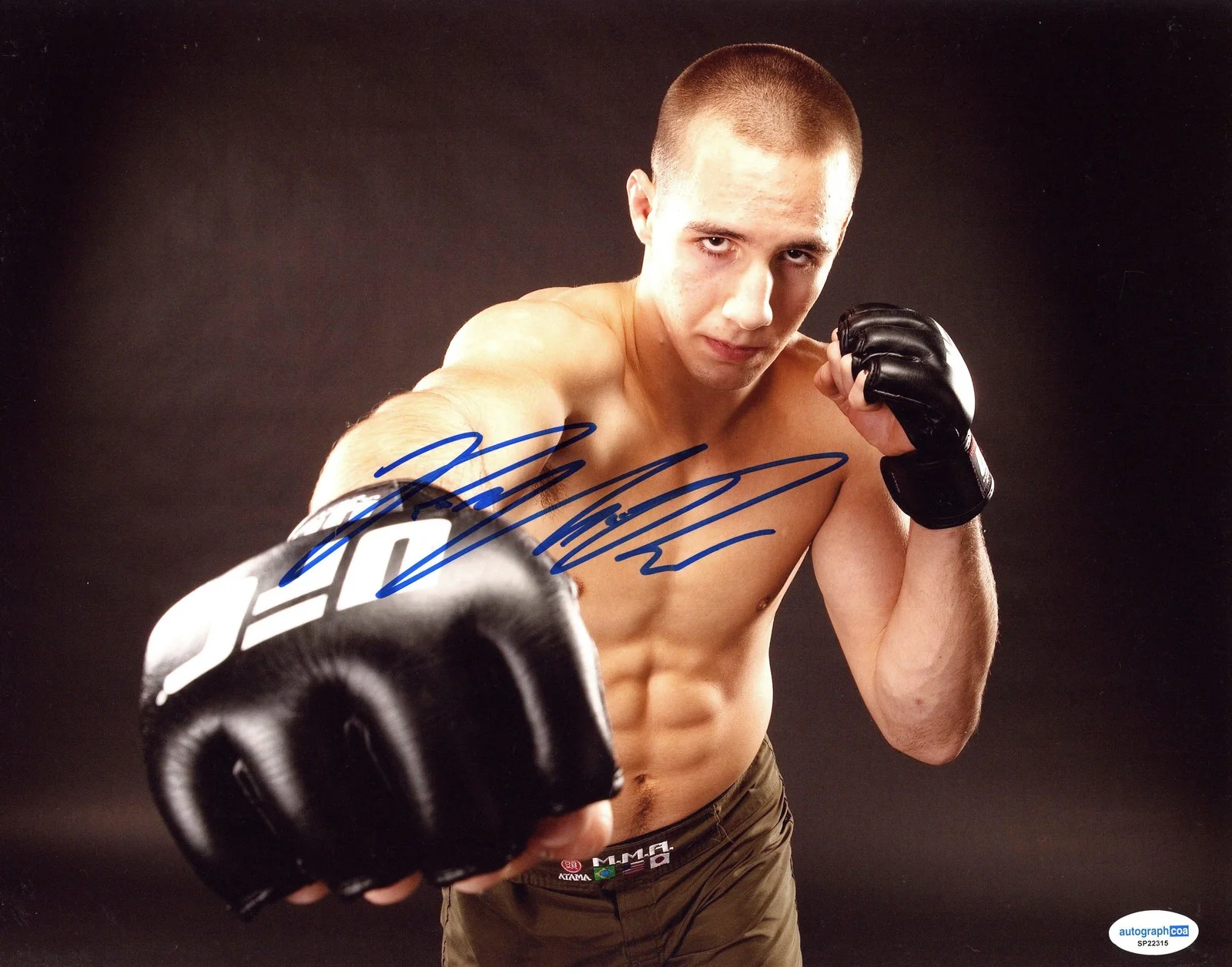Rory MacDonald — Rory MacDonald AUTOGRAPH Signed UFC Fighting MMA Autographed 11x14 Photo ACOA