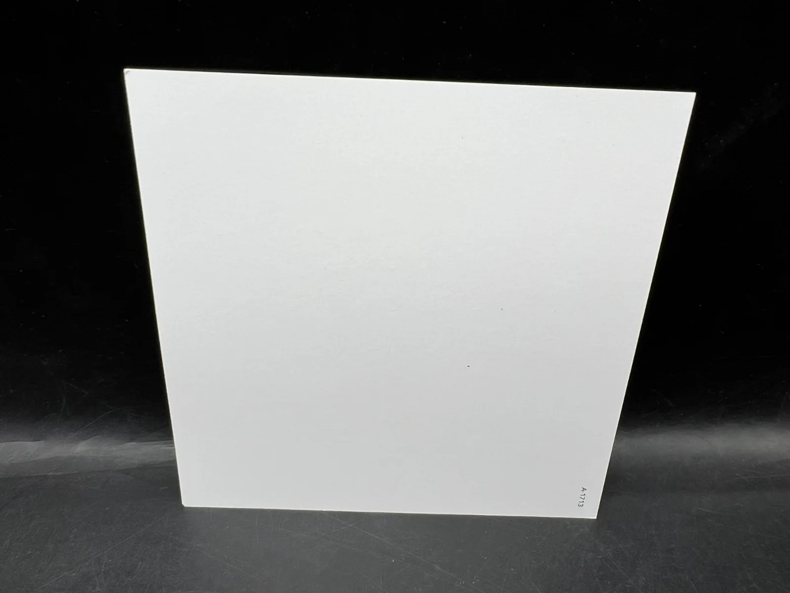RARE WONKY LONG Taylor Swift Signed The Life of a Showgirl CD Album Photo #1, изображение 2