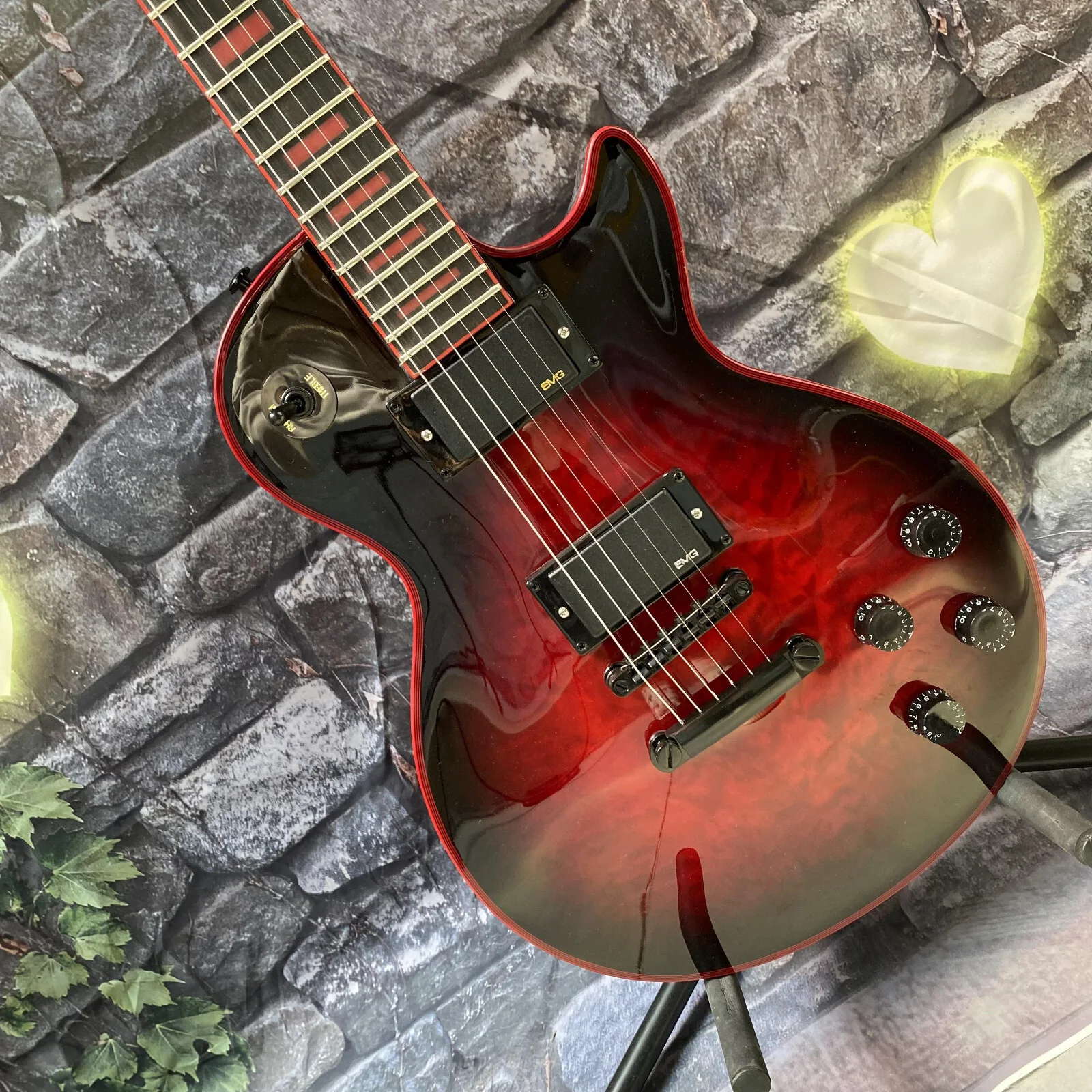 Newly Released Red Widow 2015 Electric Guitar EMG Pickup with A Top Quality, изображение 3