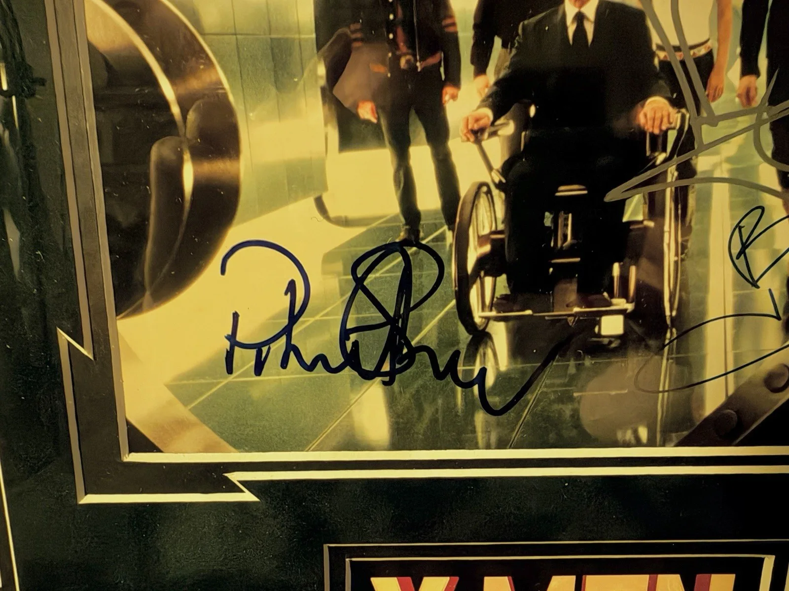 Patrick Stewart, Hugh Jackman, Halle Berry — X-Men Patrick Stewart Halle Berry Hugh Jackman +2 Signed 8x10 JSA Framed, изображение 3