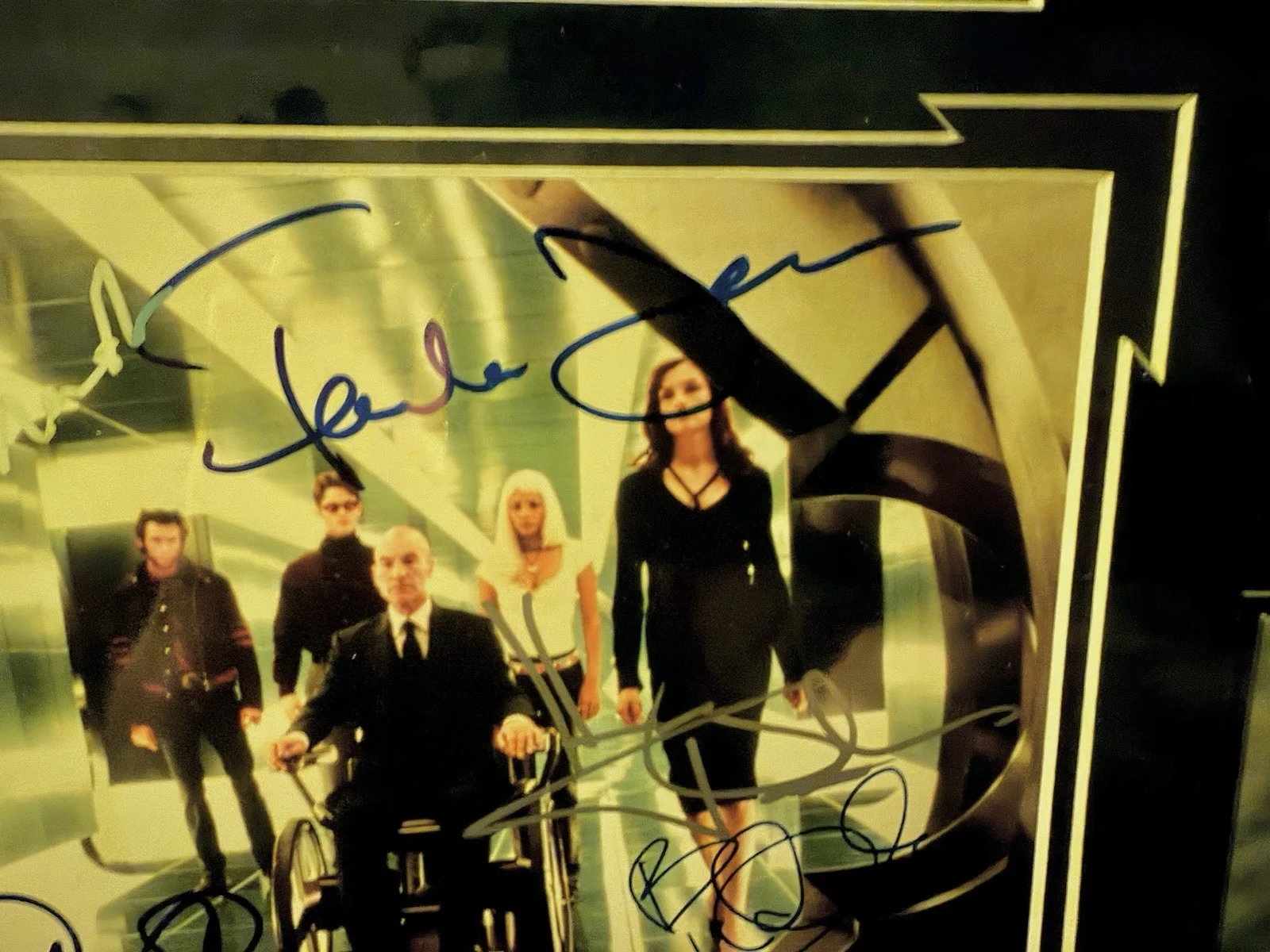 Patrick Stewart, Hugh Jackman, Halle Berry — X-Men Patrick Stewart Halle Berry Hugh Jackman +2 Signed 8x10 JSA Framed, изображение 5