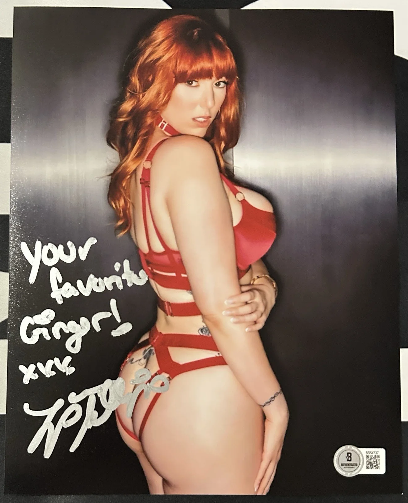 Lauren Phillips — Lauren Phillips Signed 8x10 Photo. Adult Star. Beckett COA. Playboy Model. A80