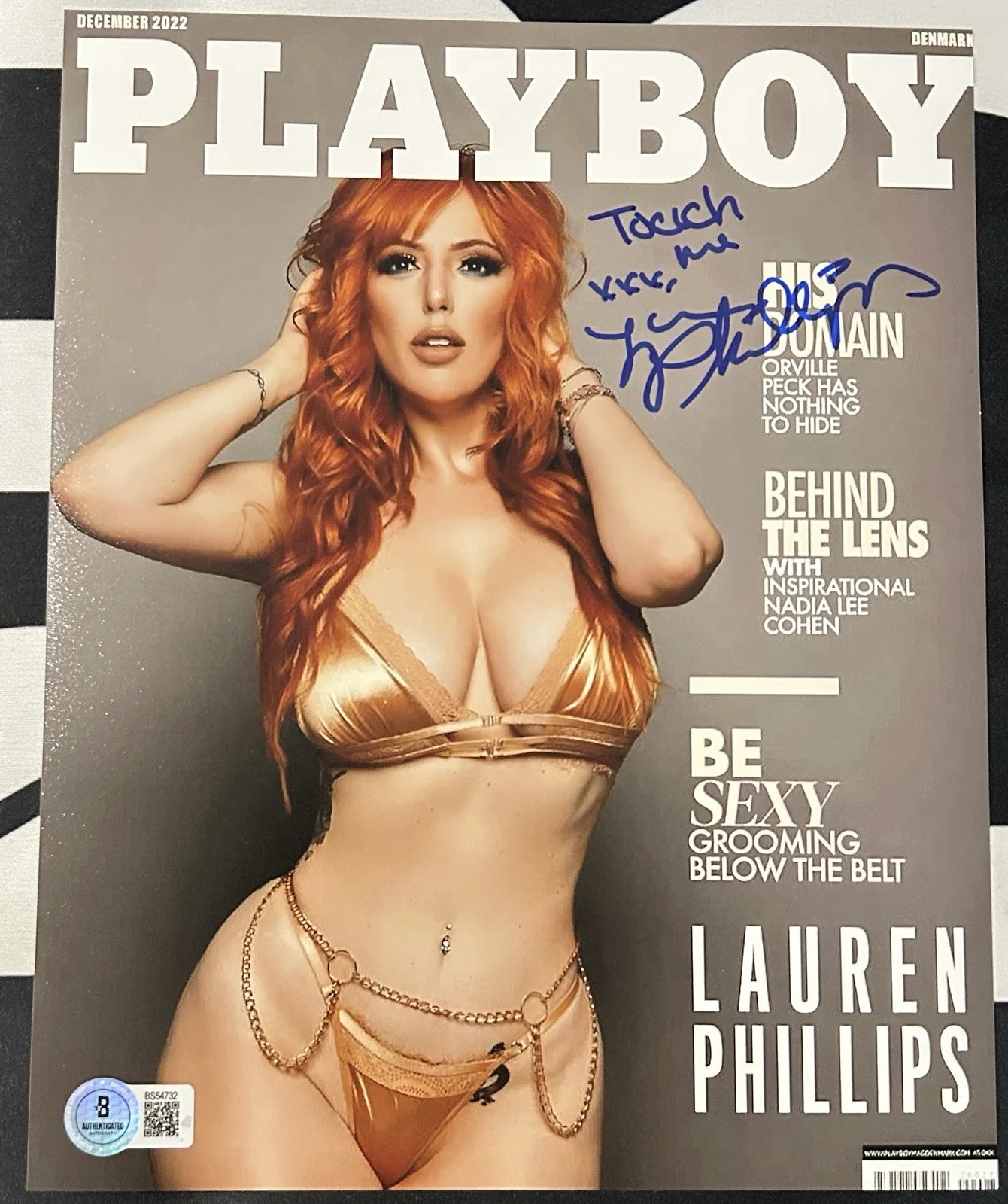 Lauren Phillips — Lauren Phillips Signed 8x10 Photo. Adult Star. Beckett COA. Playboy Model. A80