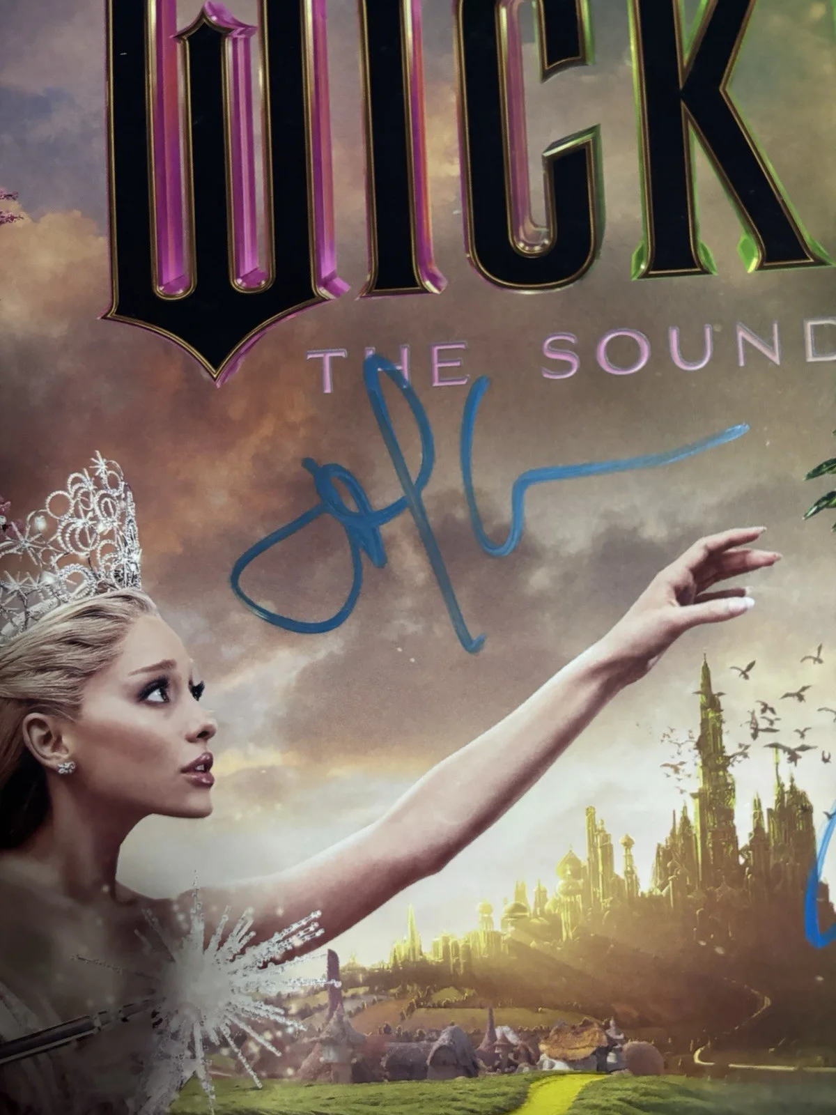 Wicked Vinyl Signed By Jonathan Bailey & Jon M Chu- Authentic Authographs, image 3