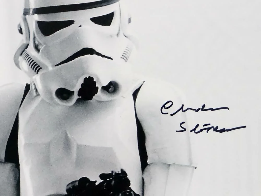 Chris Bunn — Chris Bunn Autographed 11x14 Photo From Movie w/ Stormtrooper - JSA Auth *Black, изображение 2