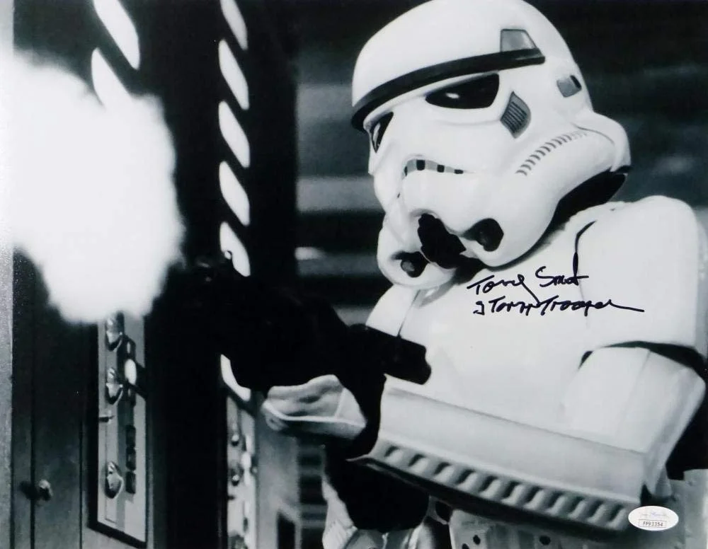 Tony Smart — Tony Smart Autographed 11x14 Firing Gun Photo w/ Stormtrooper - JSA Auth *Black, изображение 4