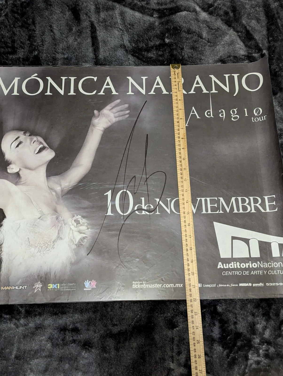 Monica Naranjo Tour Adagio Signed Poster - Mexico - 32" X 22". Small Tear, изображение 3