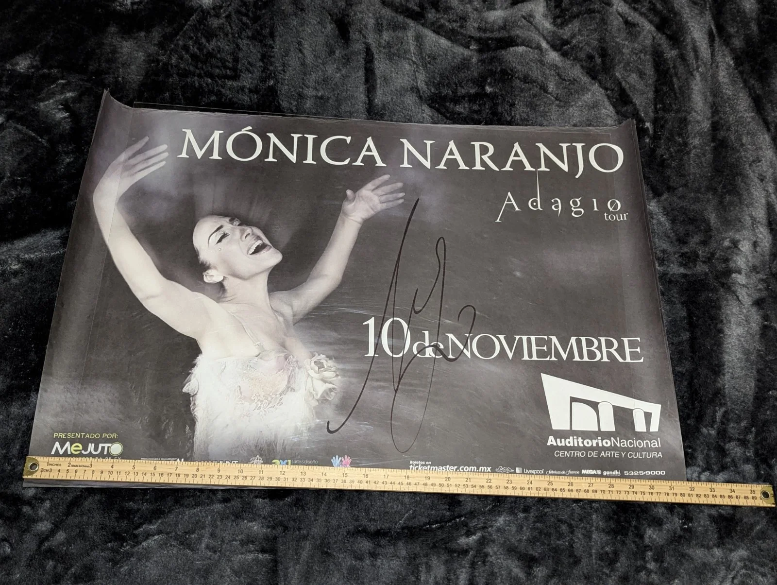 Monica Naranjo Tour Adagio Signed Poster - Mexico Audiotorio Nacional 32" X 22", изображение 2