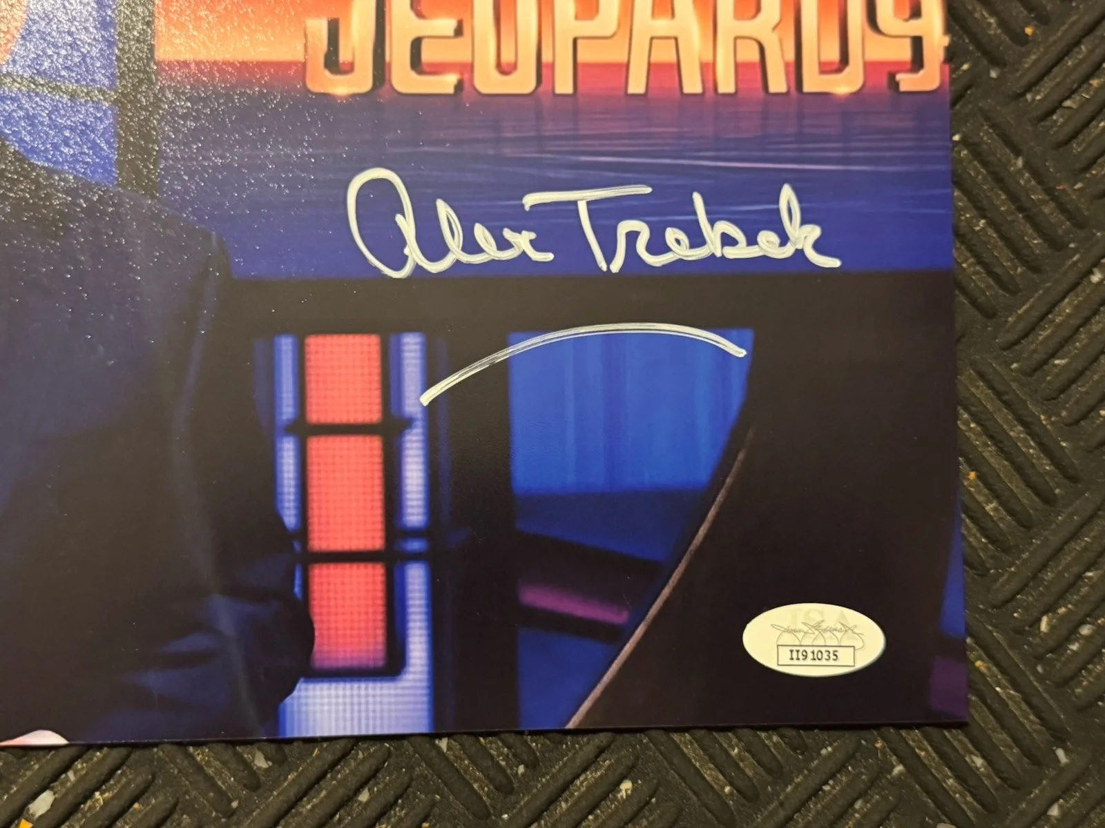 Alex Trebek — ALEX TREBEK Signed 8"x 10” Photograph JEOPARDY JSA COA, изображение 2
