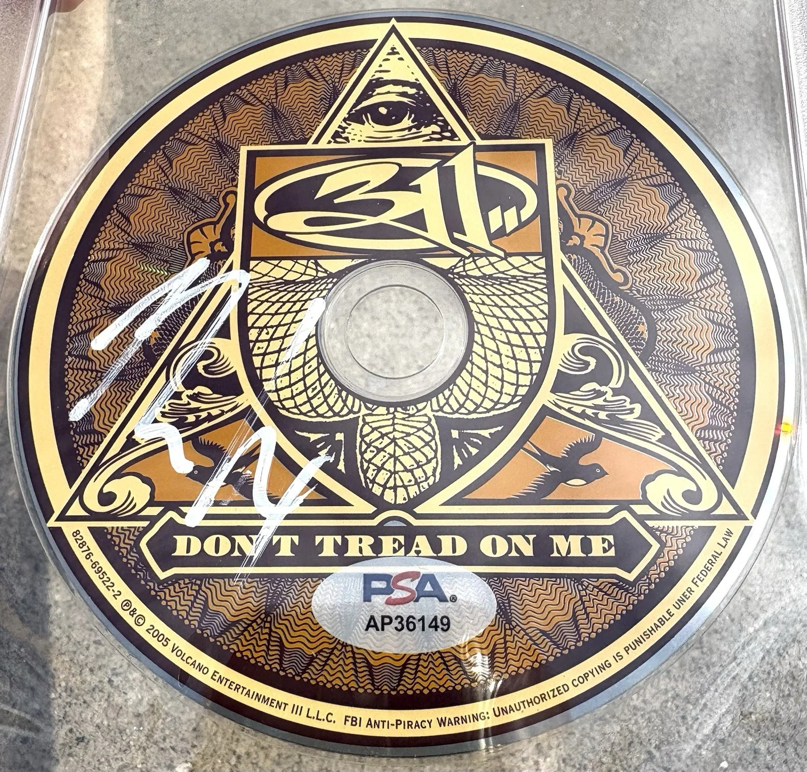311 Nick Hexum SIGNED PSA/DNA Auto Slabbed CD Don’t Tread On Me, image 3