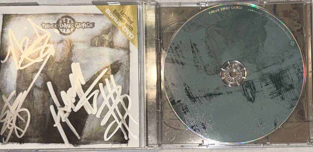 THREE DAYS GRACE Rare Authentic Signatures CD & DVD Limited Edition SELF TITLE, изображение 3