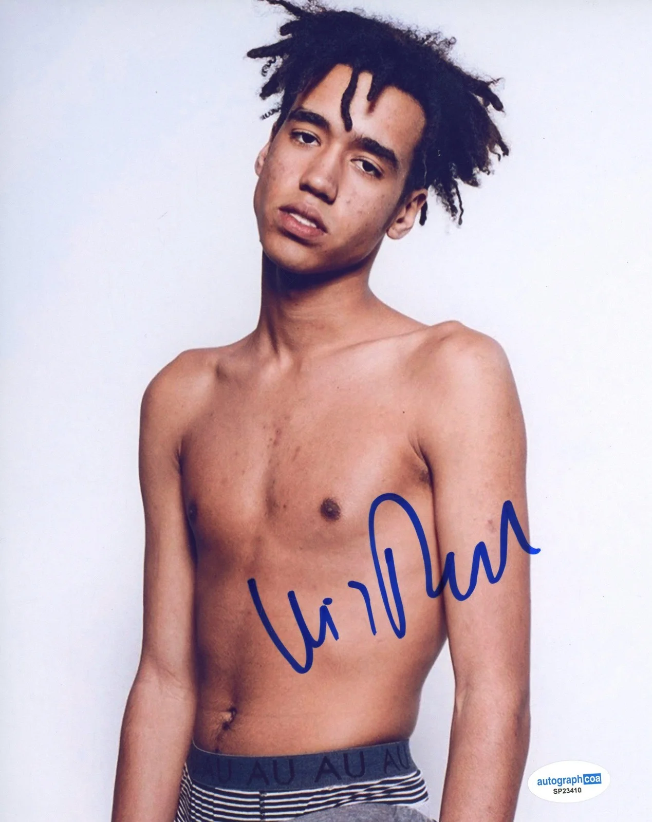WizTheMc — WizTheMc "For A Minute" Singer AUTOGRAPH Signed Shirtless 8x10 Photo ACOA
