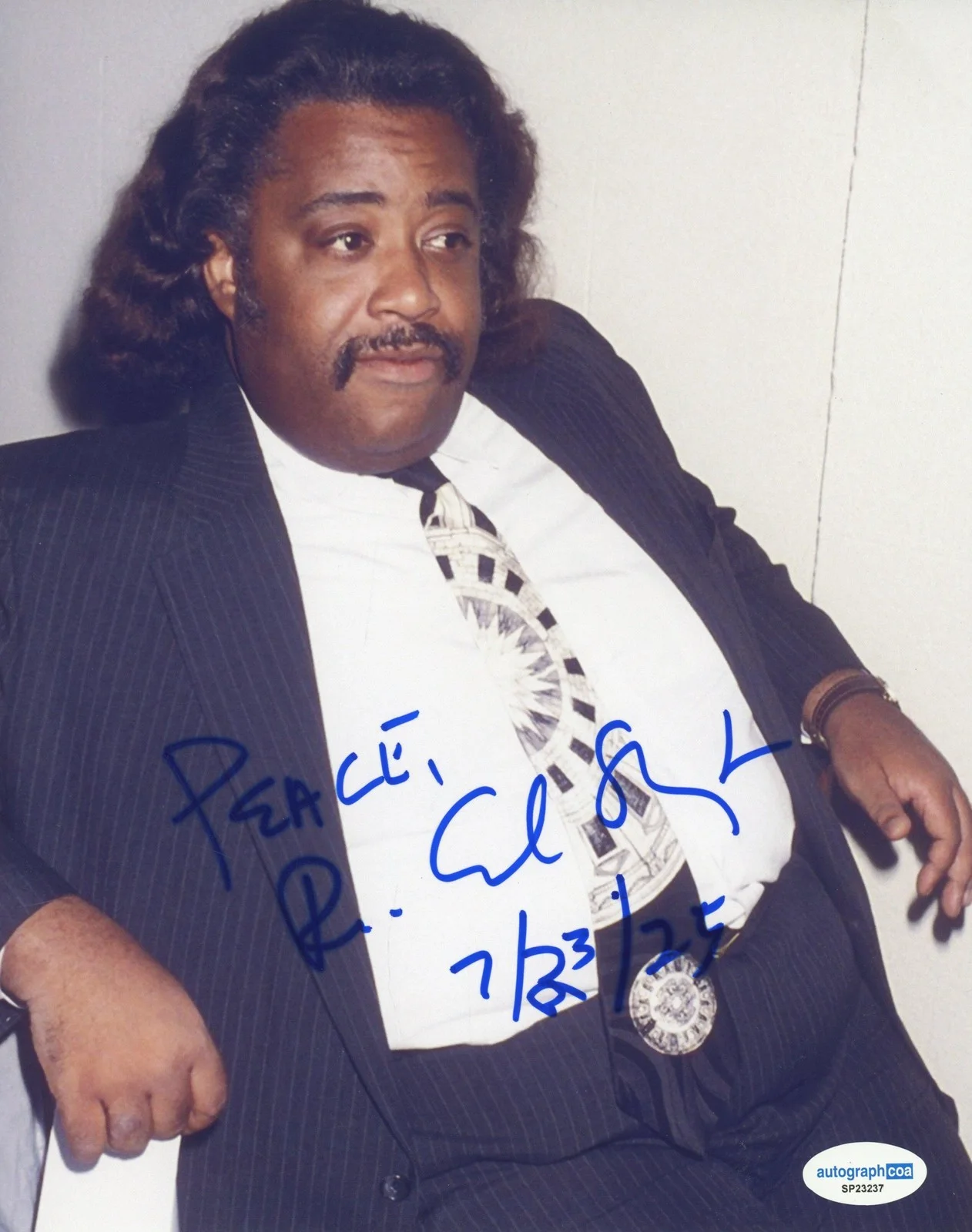 Al Sharpton — Reverend Al Sharpton AUTOGRAPH Signed Civil Rights Activist 8x10 Photo I ACOA
