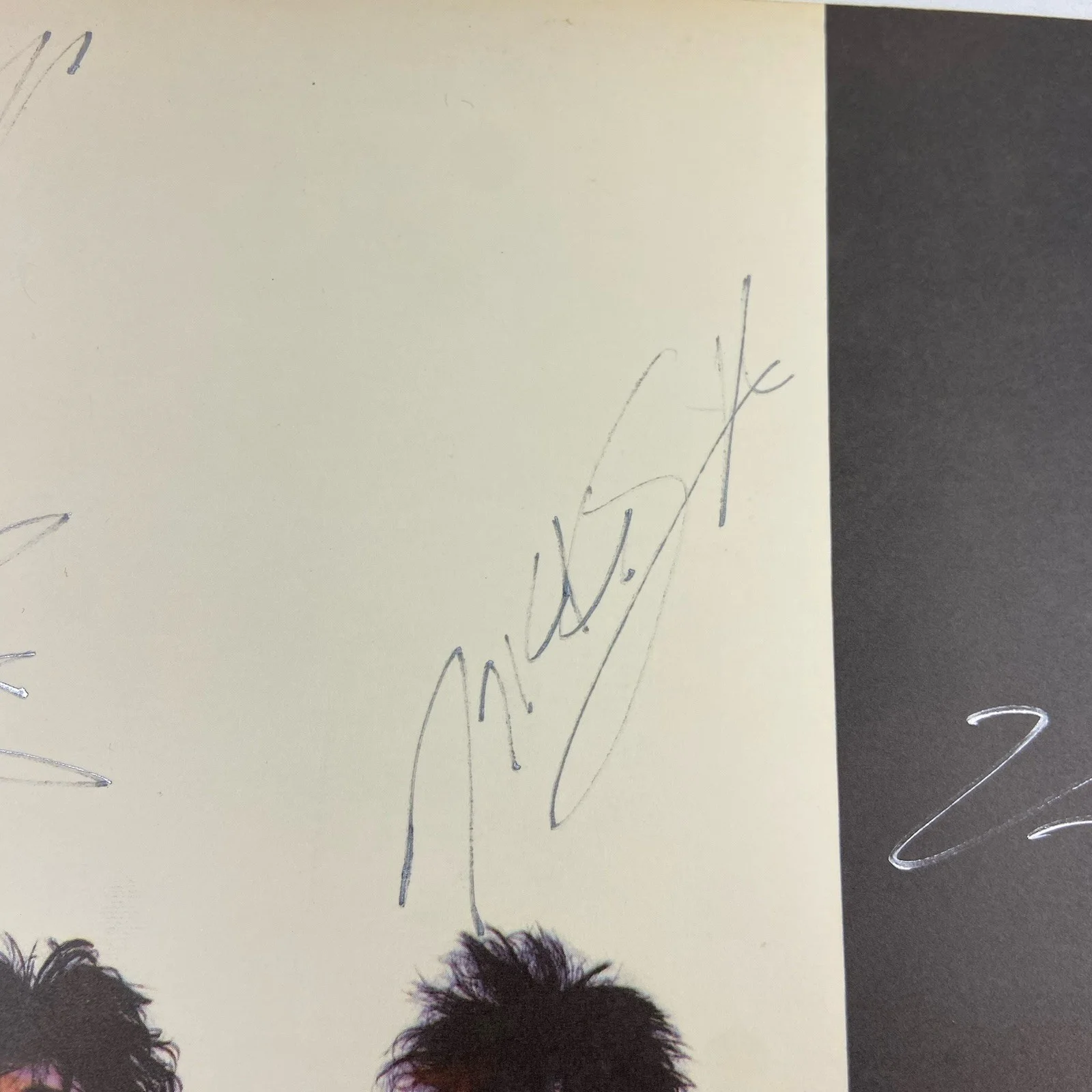 MOTLEY CRUE Signed THEATRE OF PAIN Promo Record by ALL 4 NIKKI TOMMY VINCE MICK, изображение 4