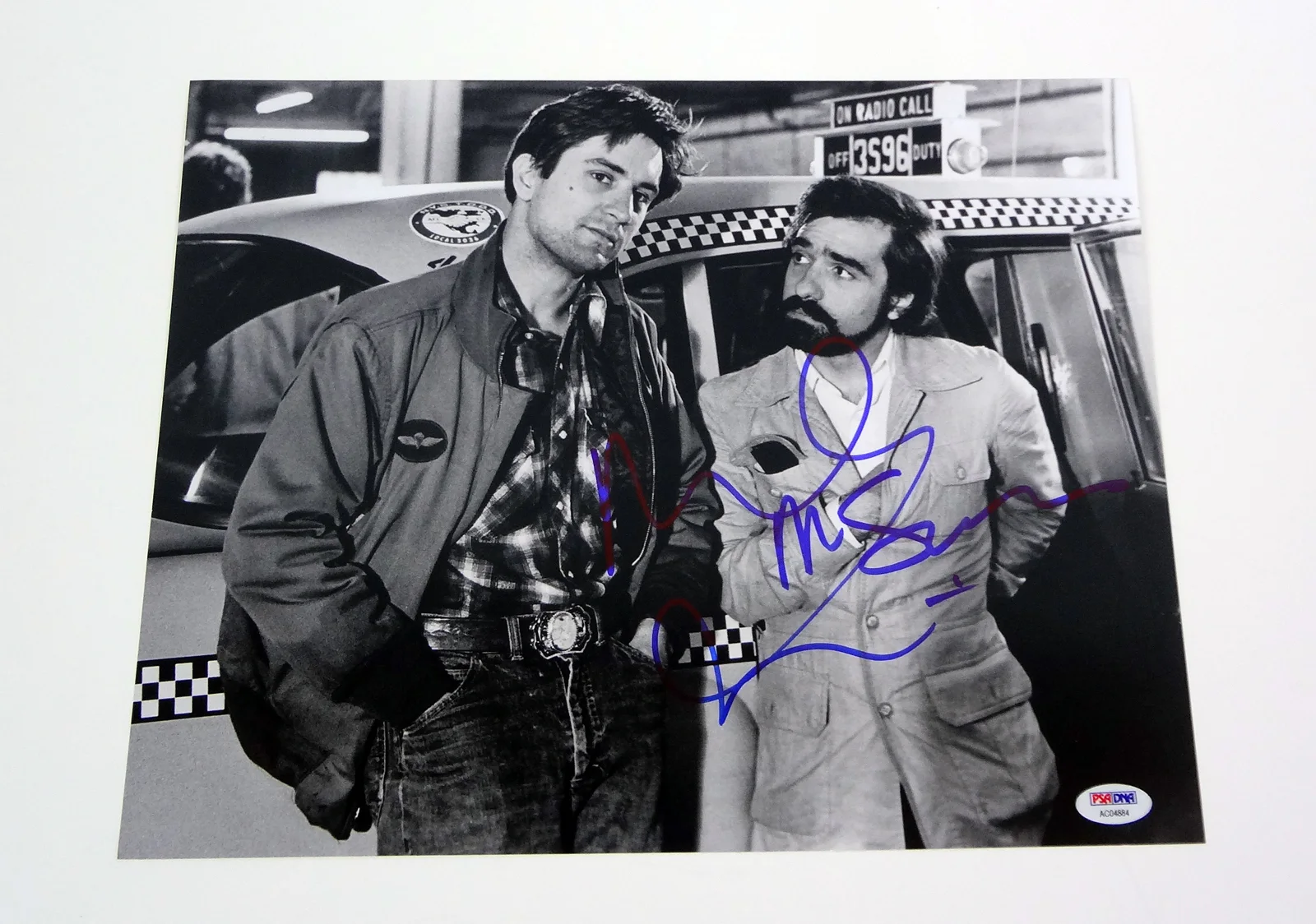 Robert De Niro, amp, Martin Scorsese — Robert De Niro & Martin Scorsese Dual Signed Autograph 11x14 Photo PSA/DNA COA, image 2