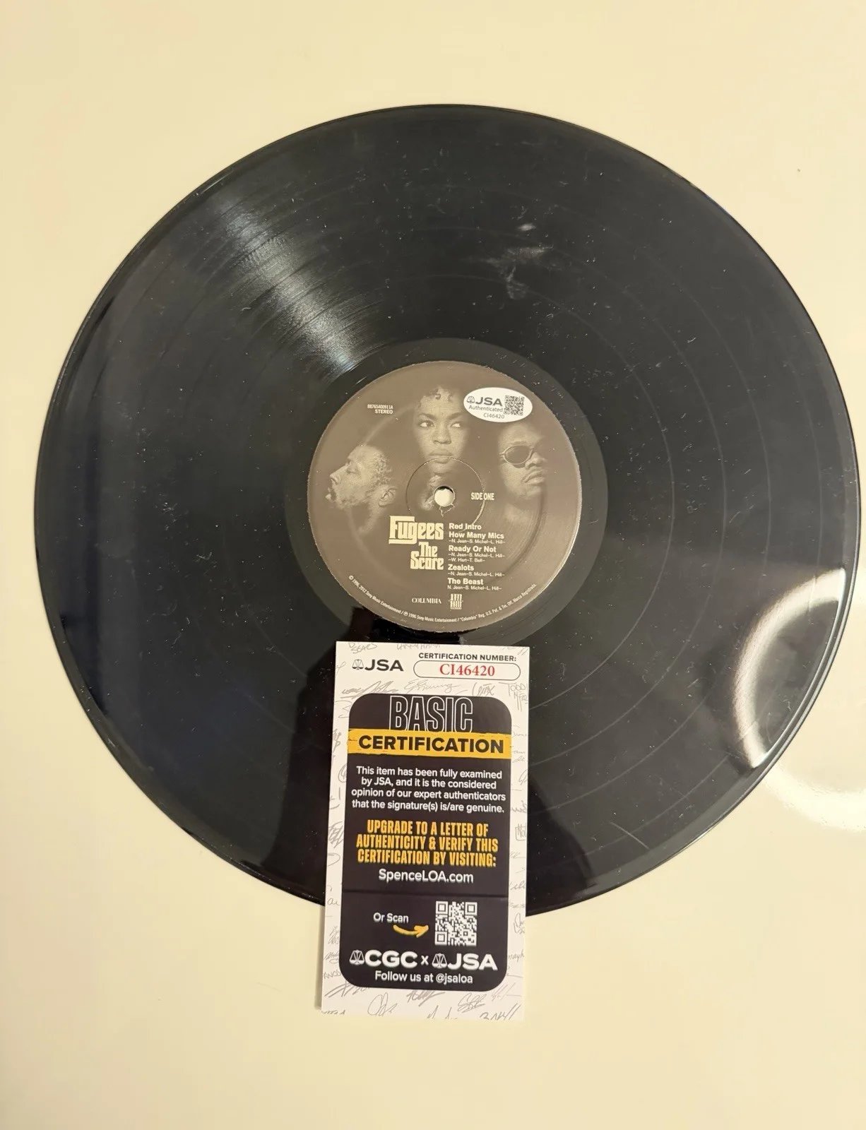 Lauryn Hill and Wyclef Jean Signed Vinyl Disc Album Fugees The Score JSA COA, изображение 2