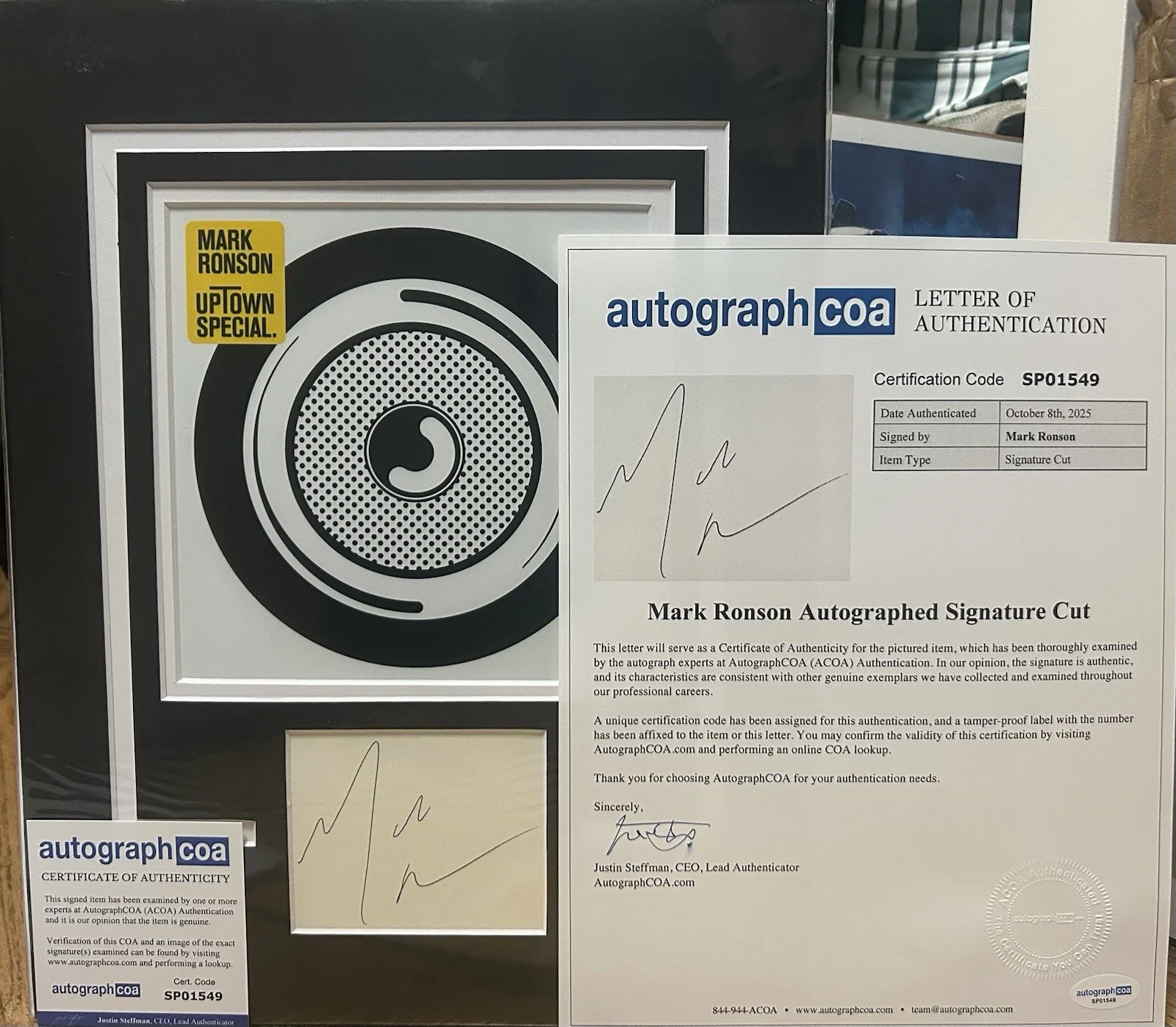 Mark Ronson — Mark Ronson Autograph Signed 11x14 Framed Photo Uptown Special Uptown Funk ACOA, изображение 3
