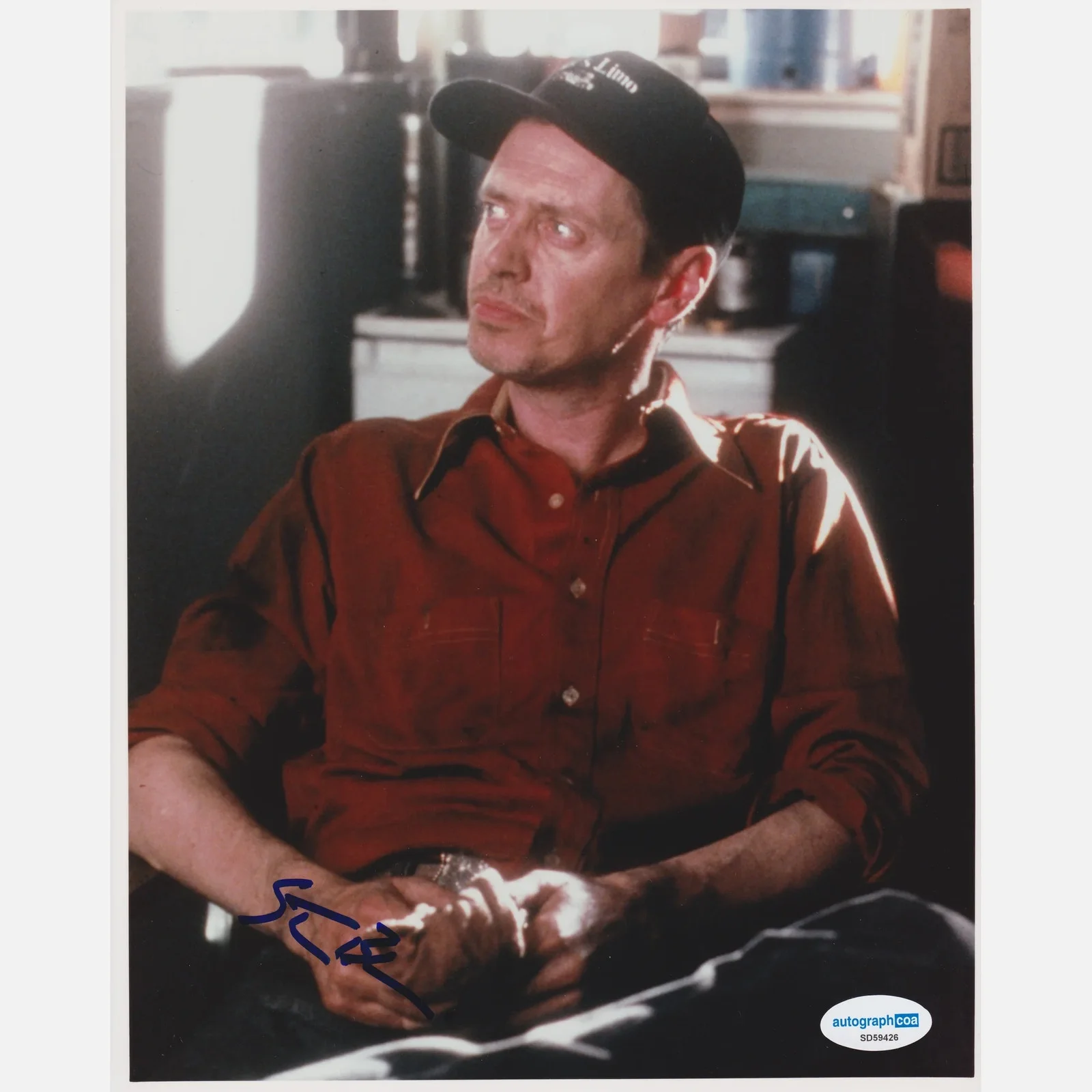 STEVE BUSCEMI autograph ACOA signed 8x10 photography — STEVE BUSCEMI autograph ACOA signed 8x10 photography