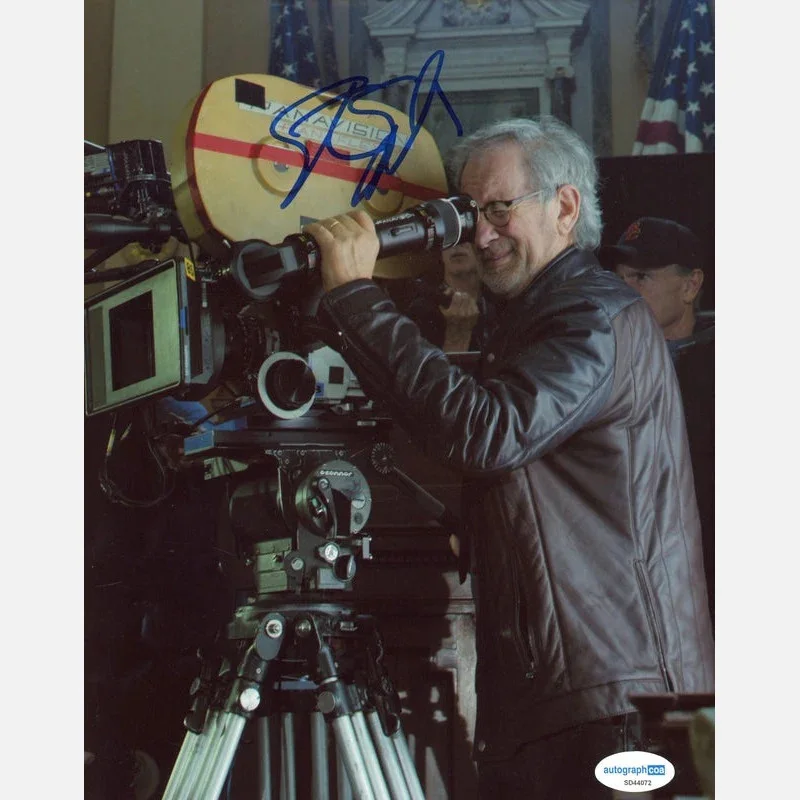 STEVEN SPIELBERG autograph ACOA signed 8x10 photography — STEVEN SPIELBERG autograph ACOA signed 8x10 photography