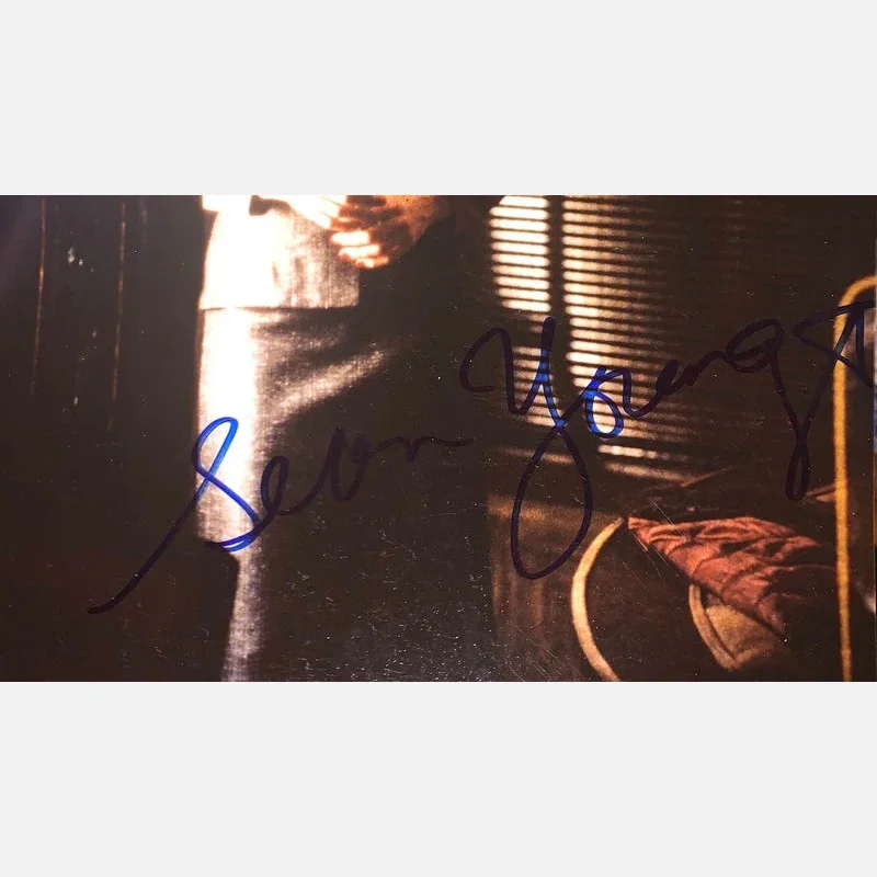 SEAN YOUNG autograph ACOA signed 8x10 photography BLADE RUNNER — SEAN YOUNG autograph ACOA signed 8x10 photography BLADE RUNNER, image 2