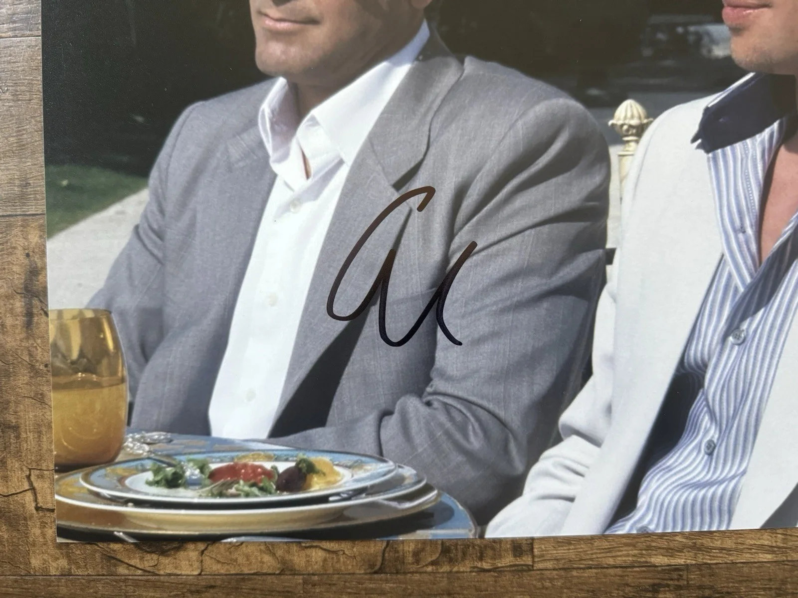 George Clooney — GEORGE CLOONEY SIGNED 11x14 PHOTO OCEANS ELEVEN AUTOGRAPH SWAU COA 2, image 2