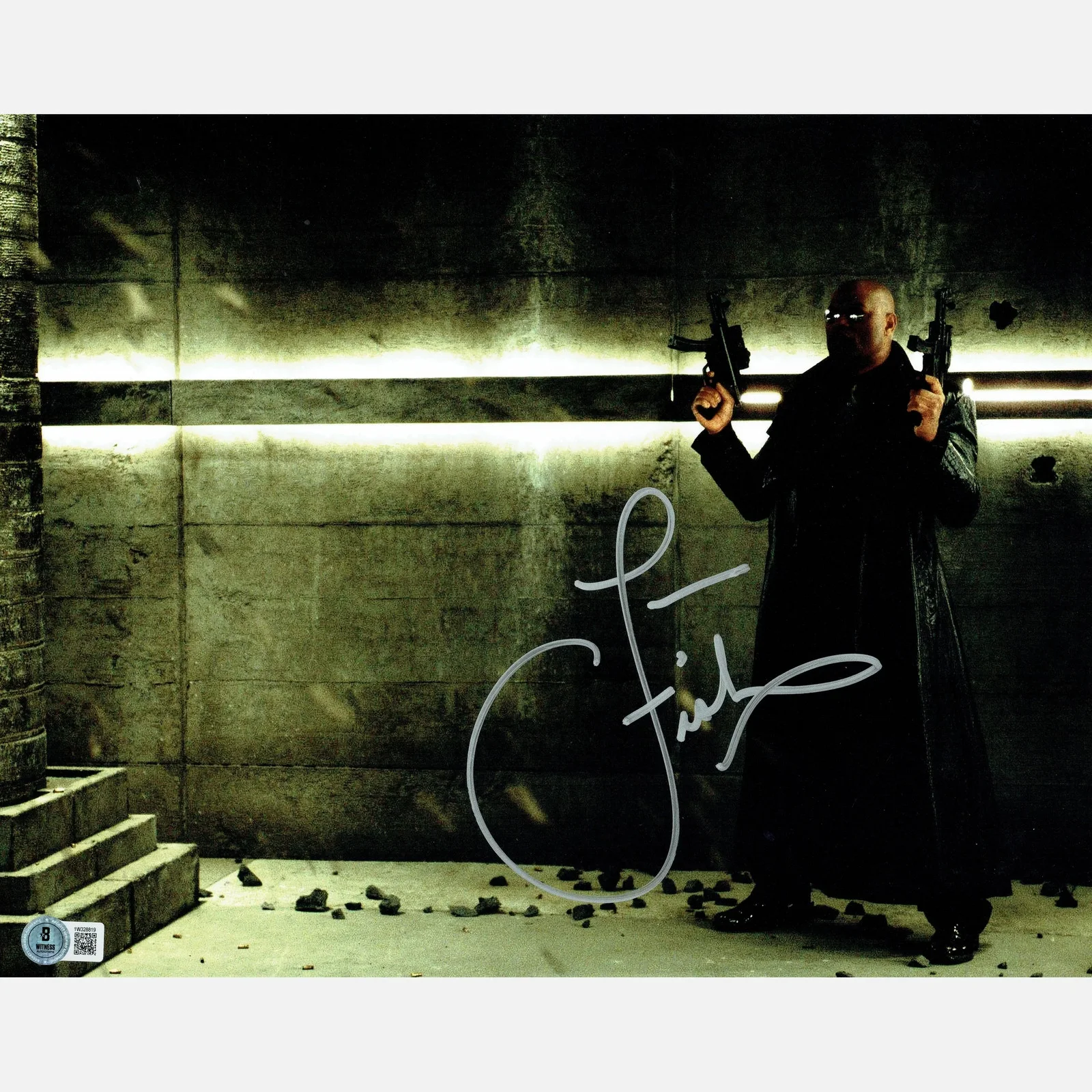 LAURENCE FISHBURNE autograph BECKETT signed 11x14 photography — LAURENCE FISHBURNE autograph BECKETT signed 11x14 photography MATRIX