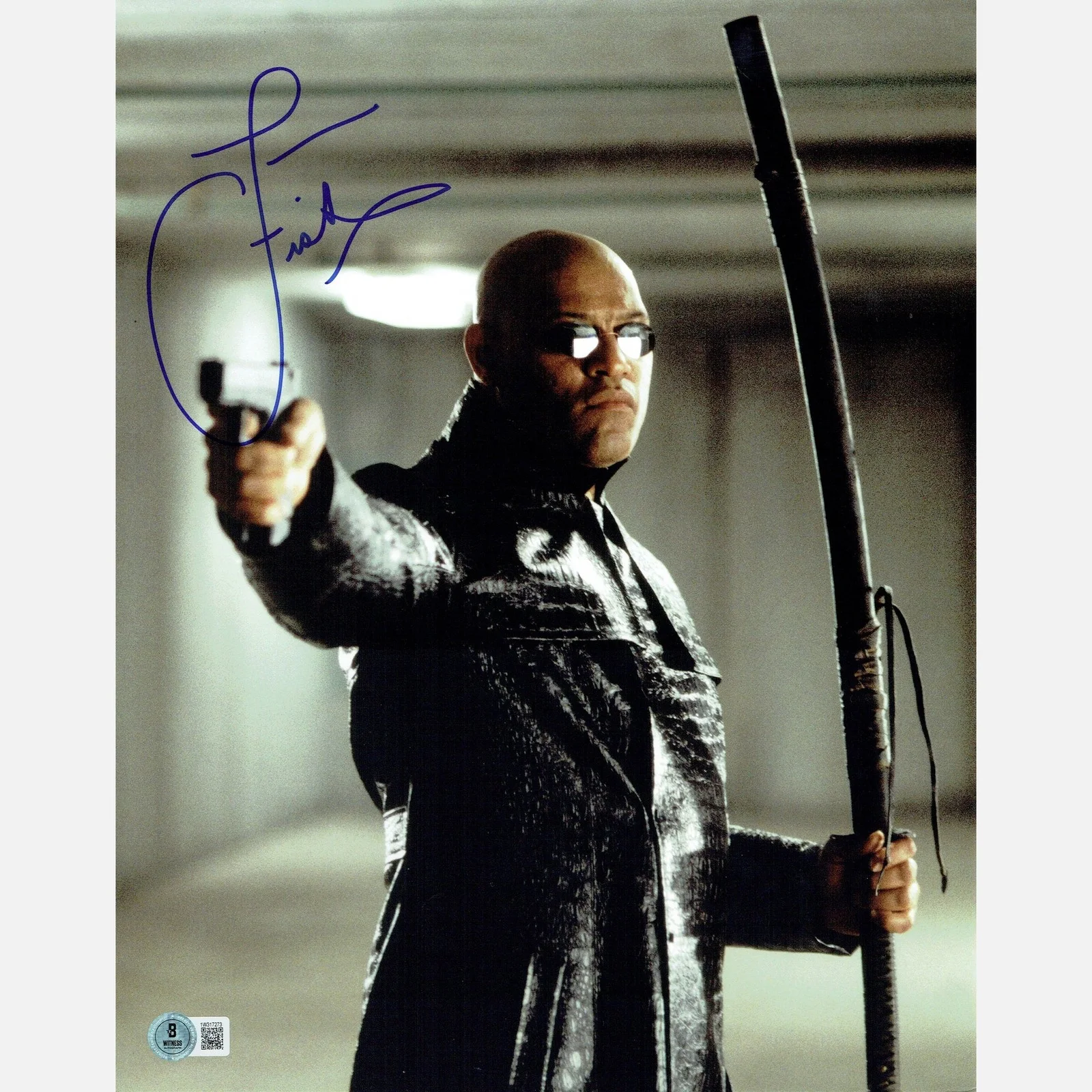 LAURENCE FISHBURNE autograph BECKETT signed 11x14 photography — LAURENCE FISHBURNE autograph BECKETT signed 11x14 photography MATRIX