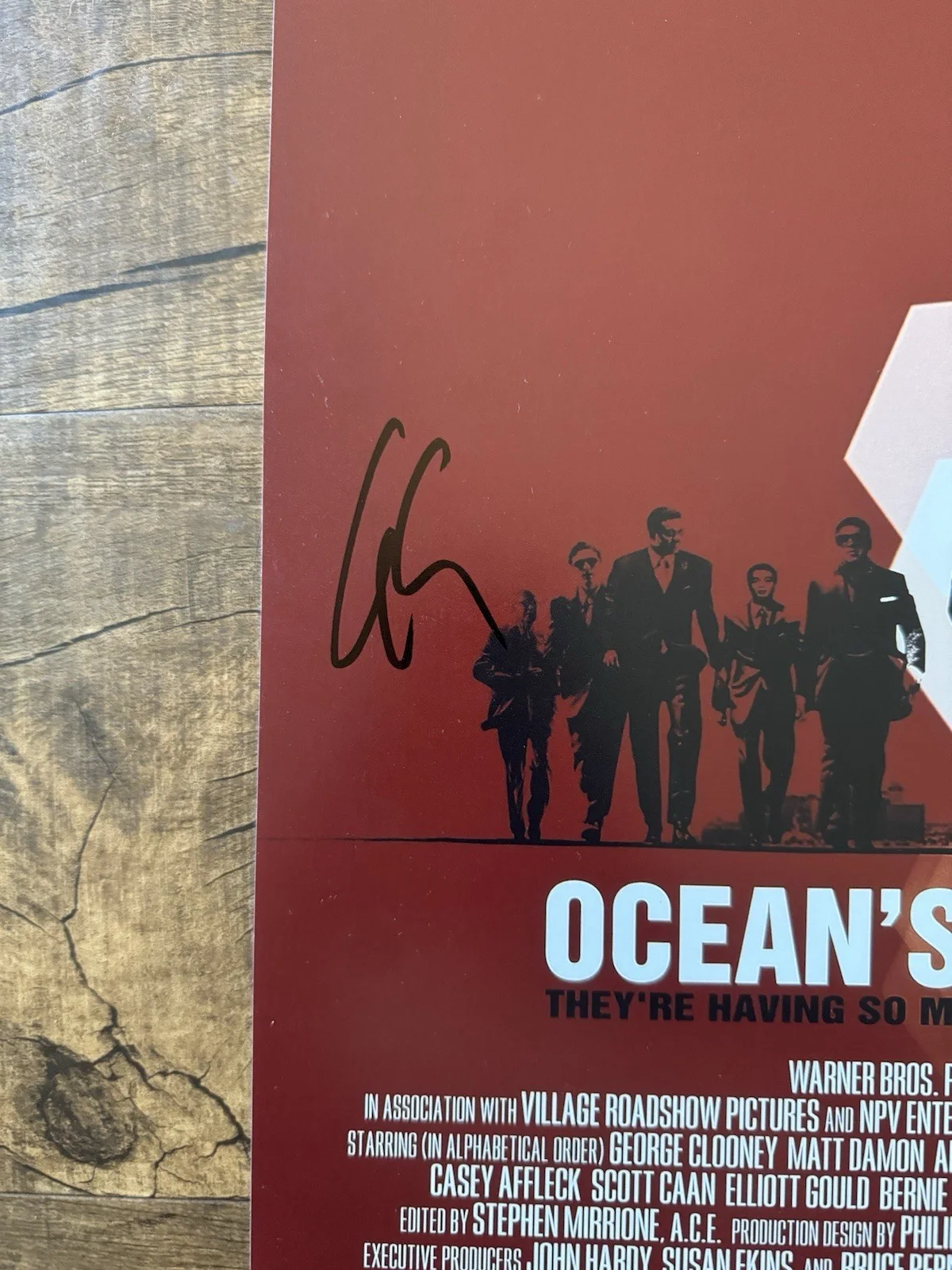 George Clooney — GEORGE CLOONEY SIGNED 12X18 PHOTO OCEANS TWELVE AUTOGRAPH SWAU COA, изображение 2